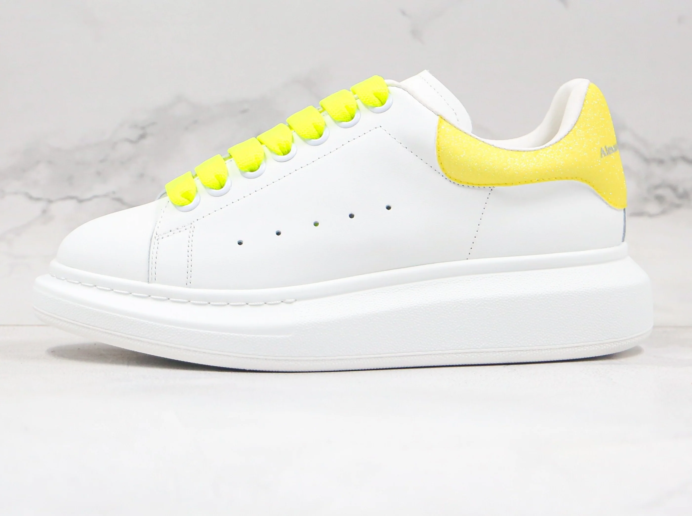 Réplica MCQUEEN OVERSIZED SNEAKER