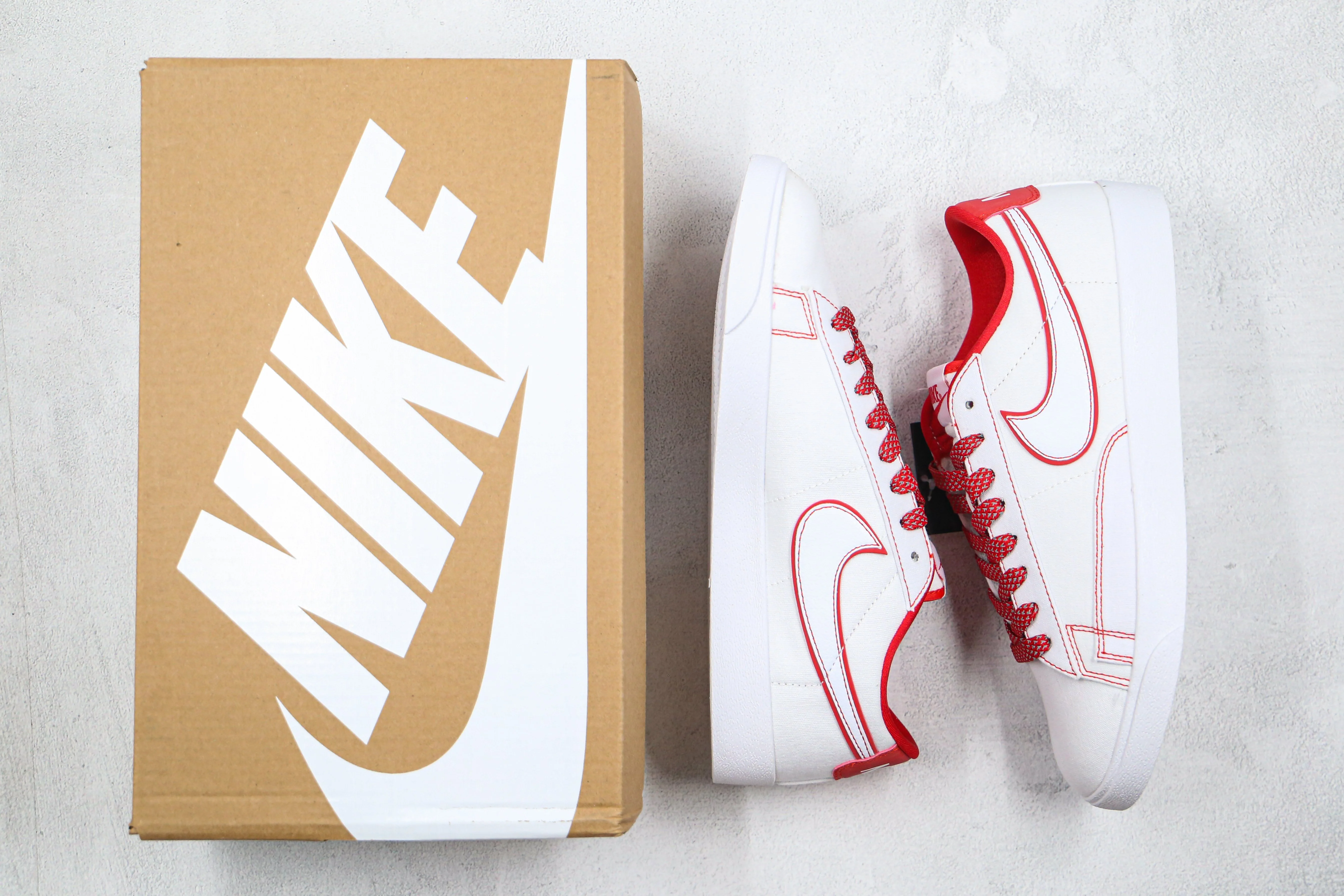 Nike Sneaker Réplica  BLAZER LOW
