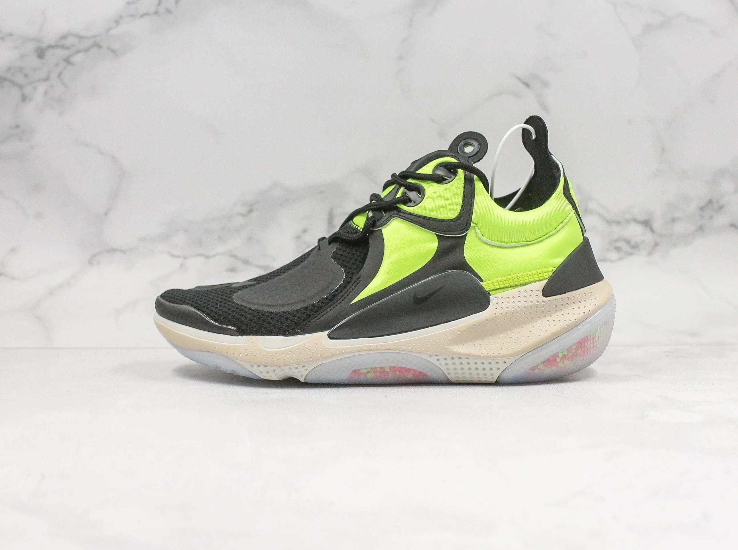 Réplica JOYRIDE CC3 SETTER - BLACK NEON Nike Sneaker
