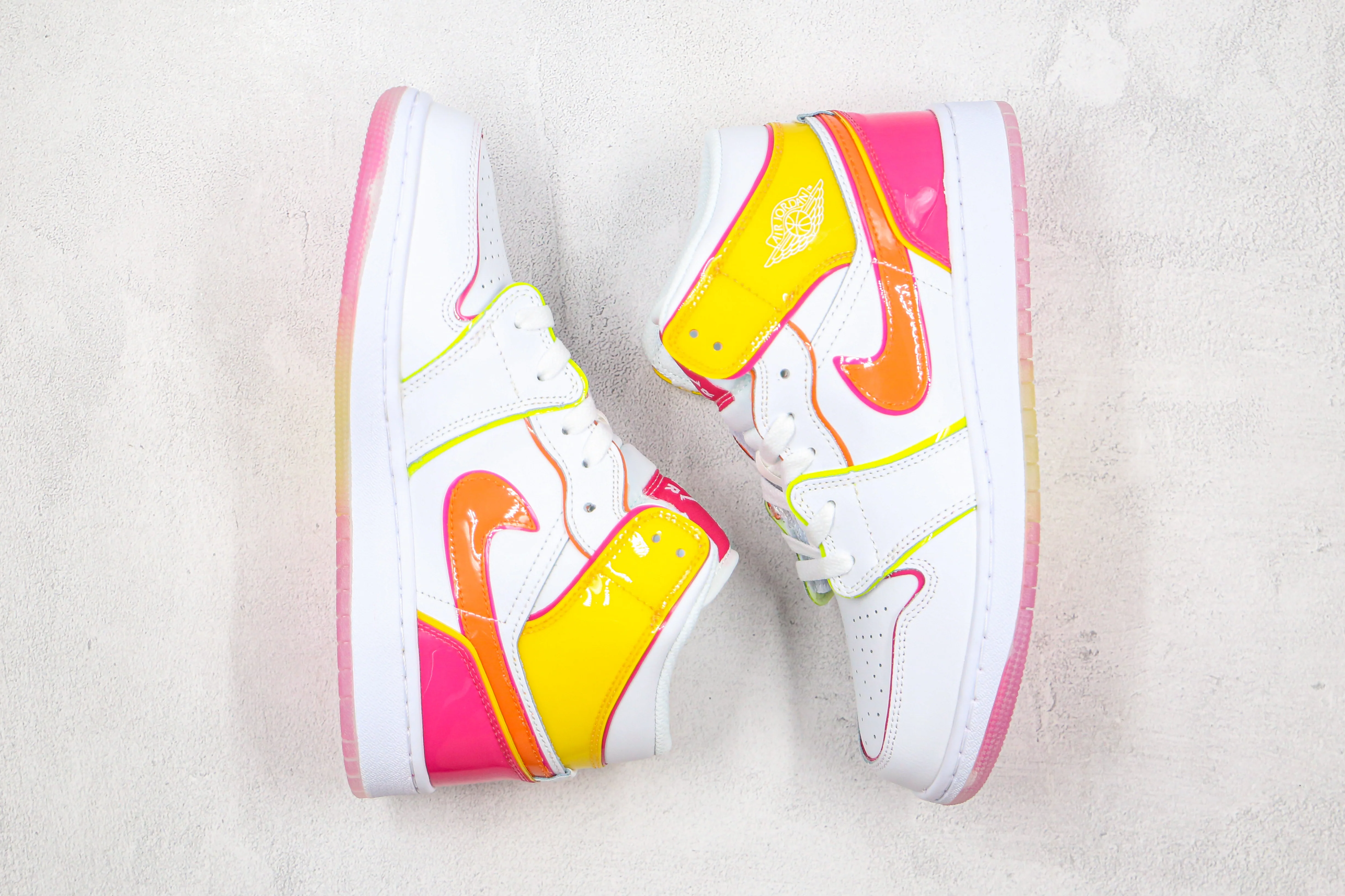 Réplica AIR JORDAN 1 Mid Sneaker