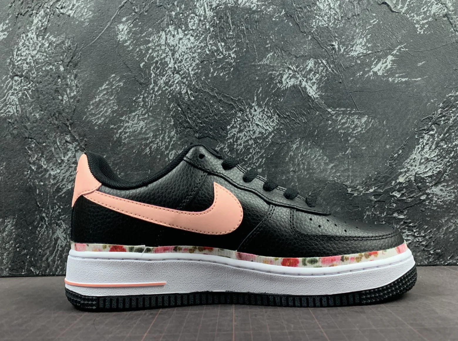 Réplica AIR FORCE 1 DARK SPRING Nike Sneaker