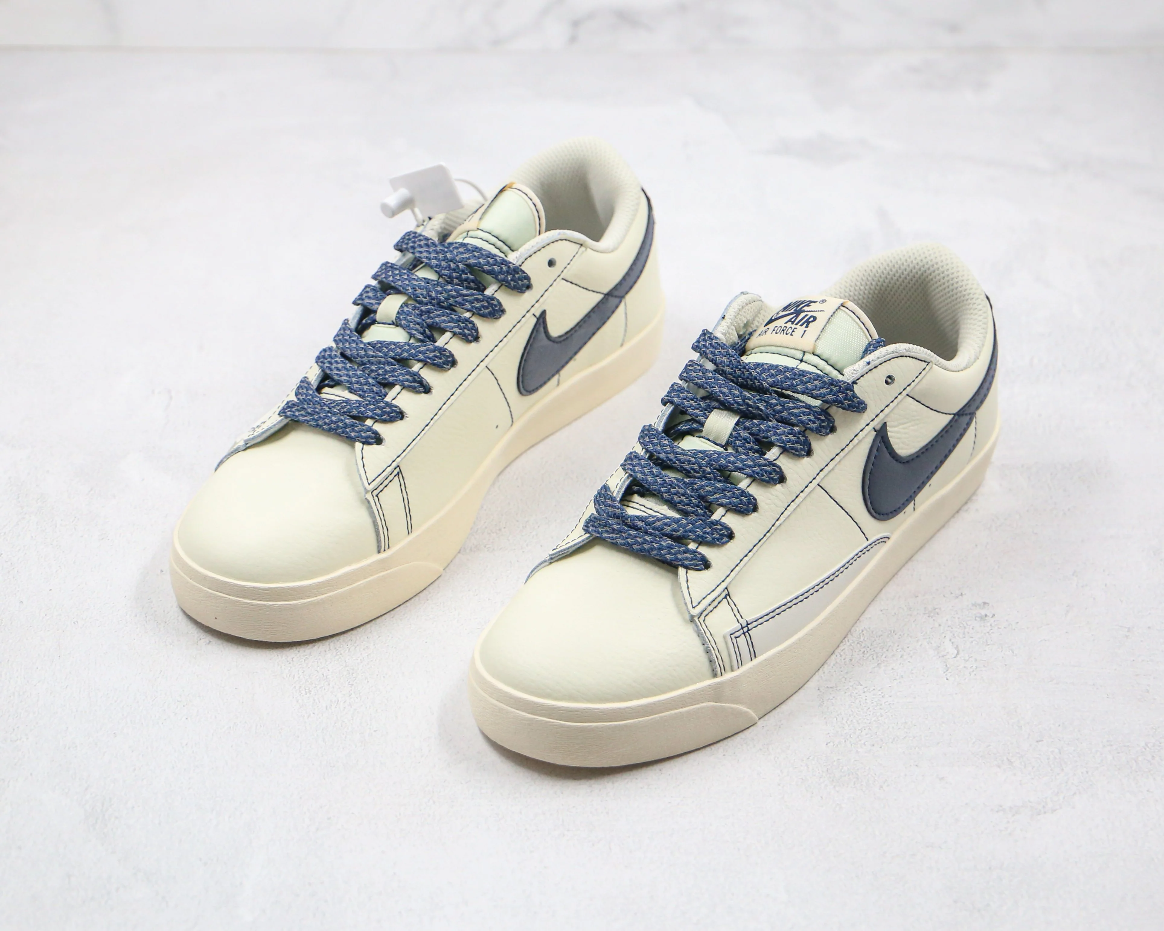 Nike Sneaker Réplica  BLAZER LOW