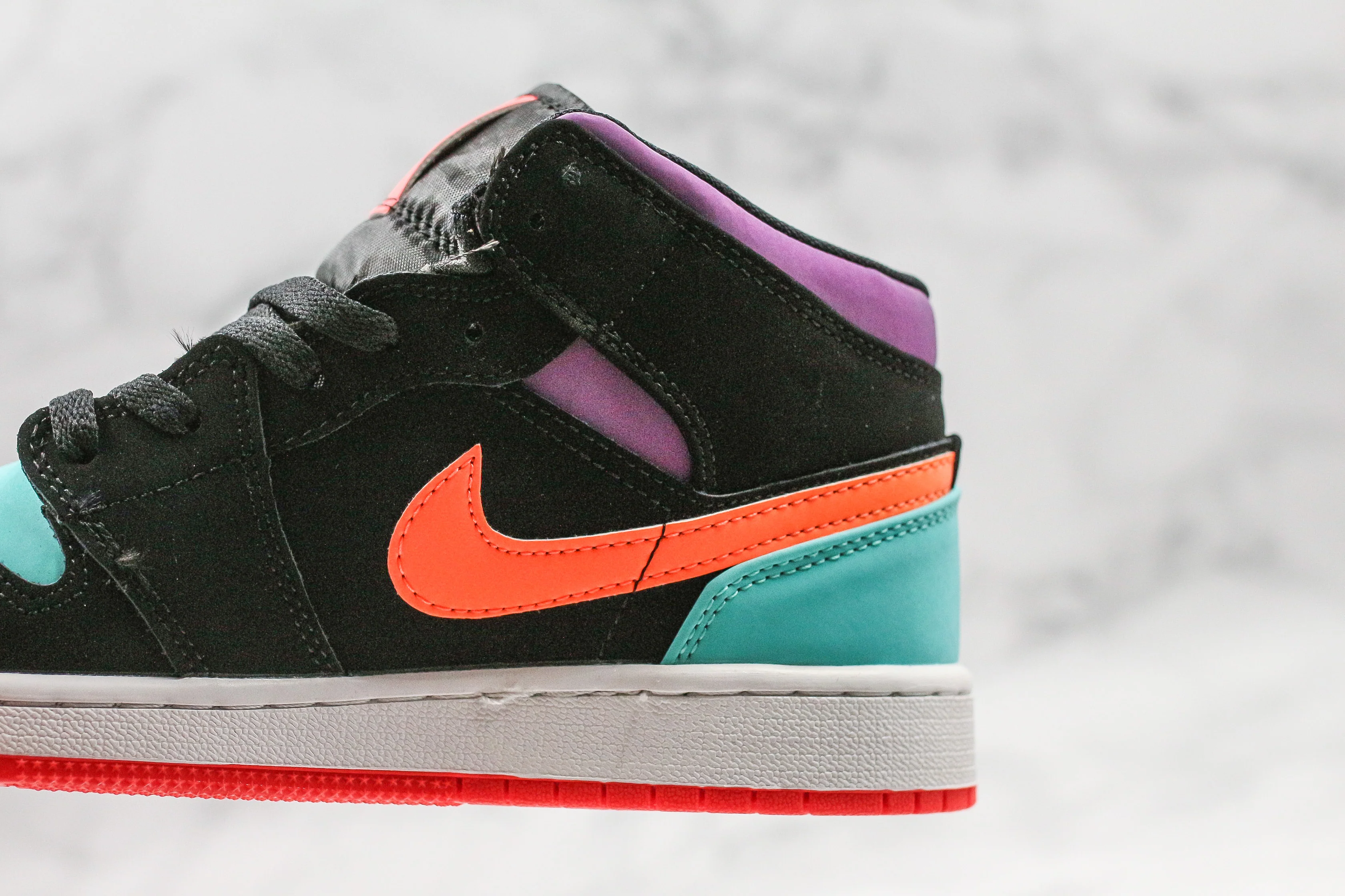 Réplica AIR JORDAN 1 Mid Sneaker