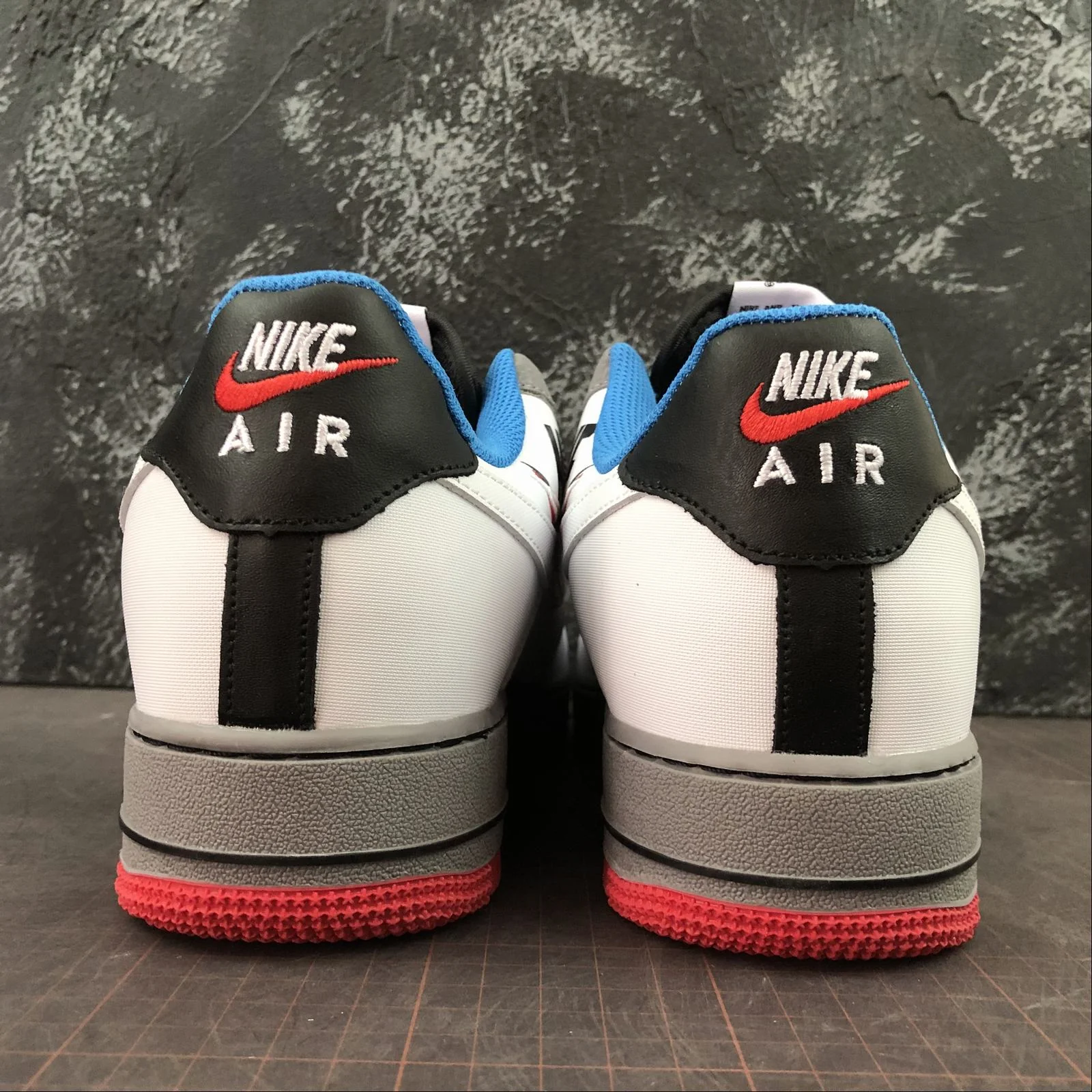 Réplica AIR FORCE 1 TOP Nike Sneaker