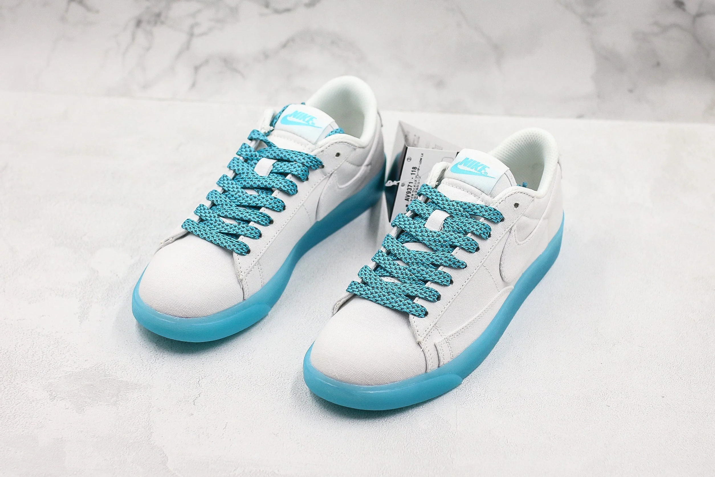 Nike Sneaker Réplica  BLAZER LOW