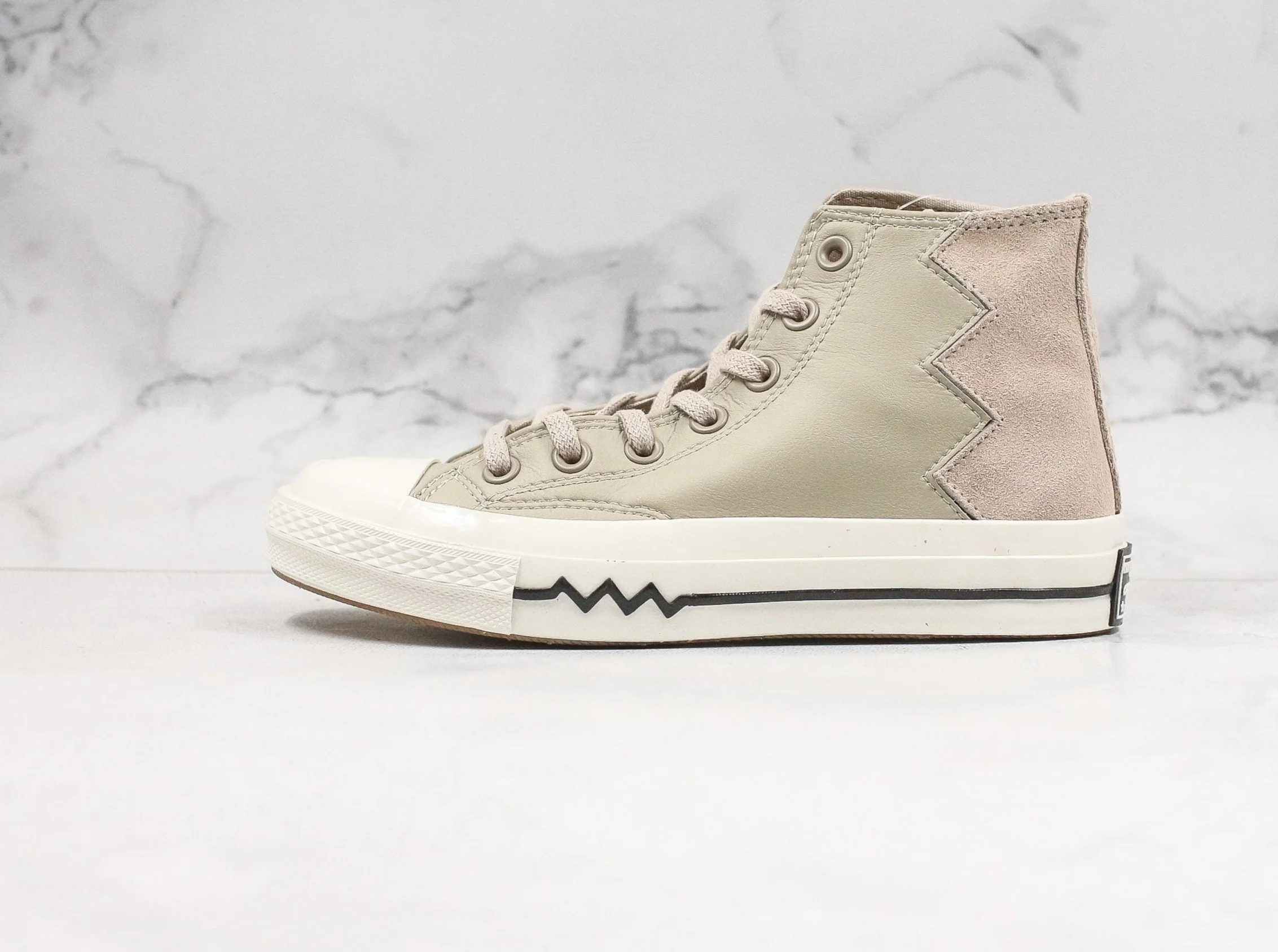 Réplica All Star VLGT Leather and Suede 70s Chunk Converse Shoes