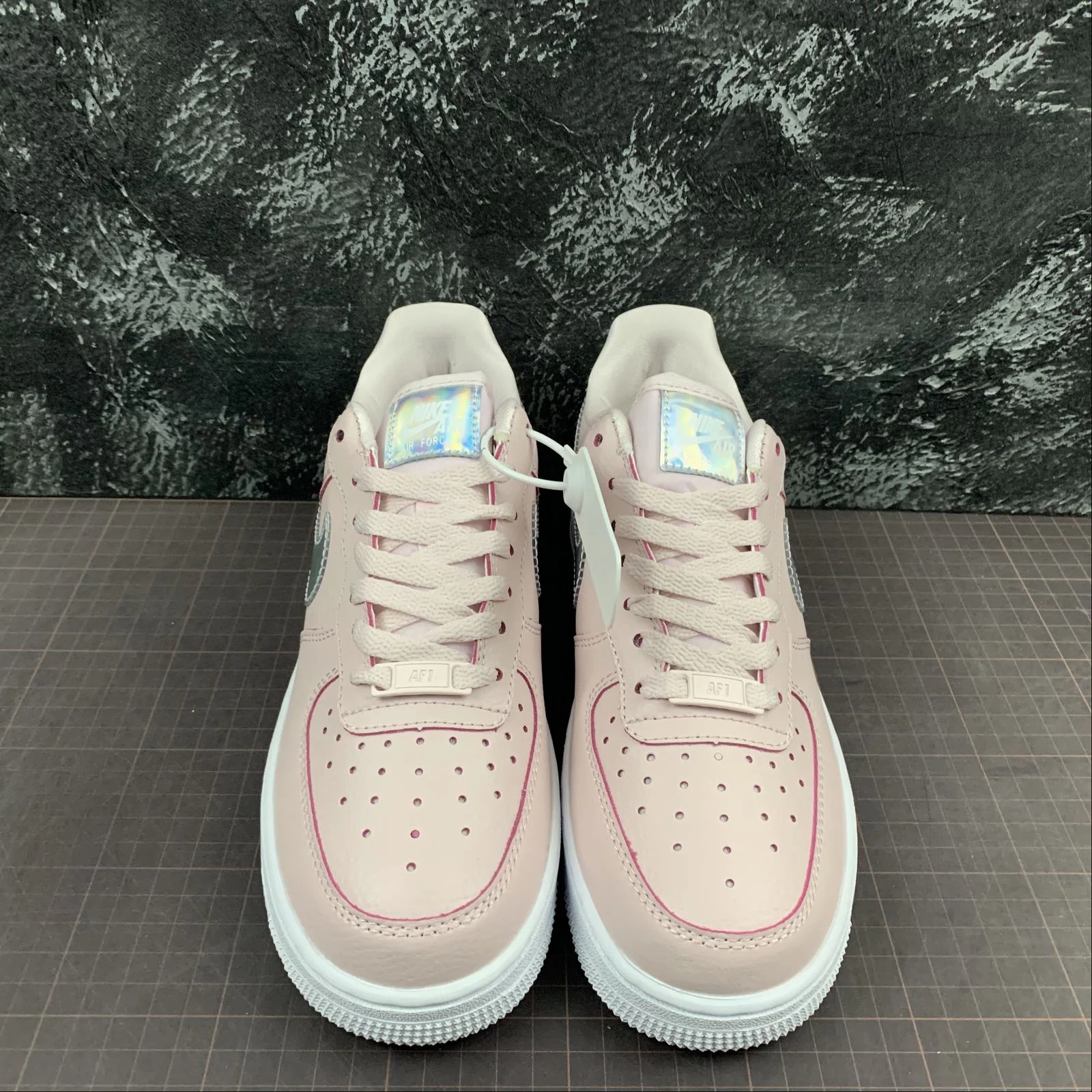 Réplica AIR FORCE 1 PASTEL MIRROR Nike Sneaker