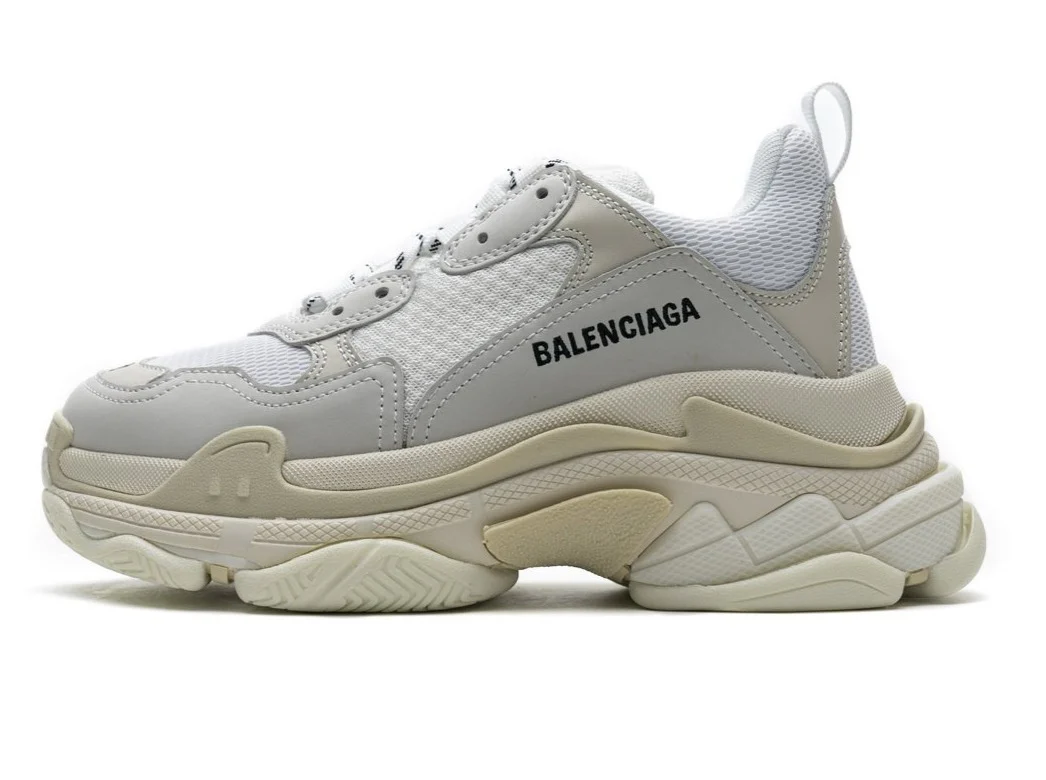 Réplica BALENCIAGA TRIPLE S