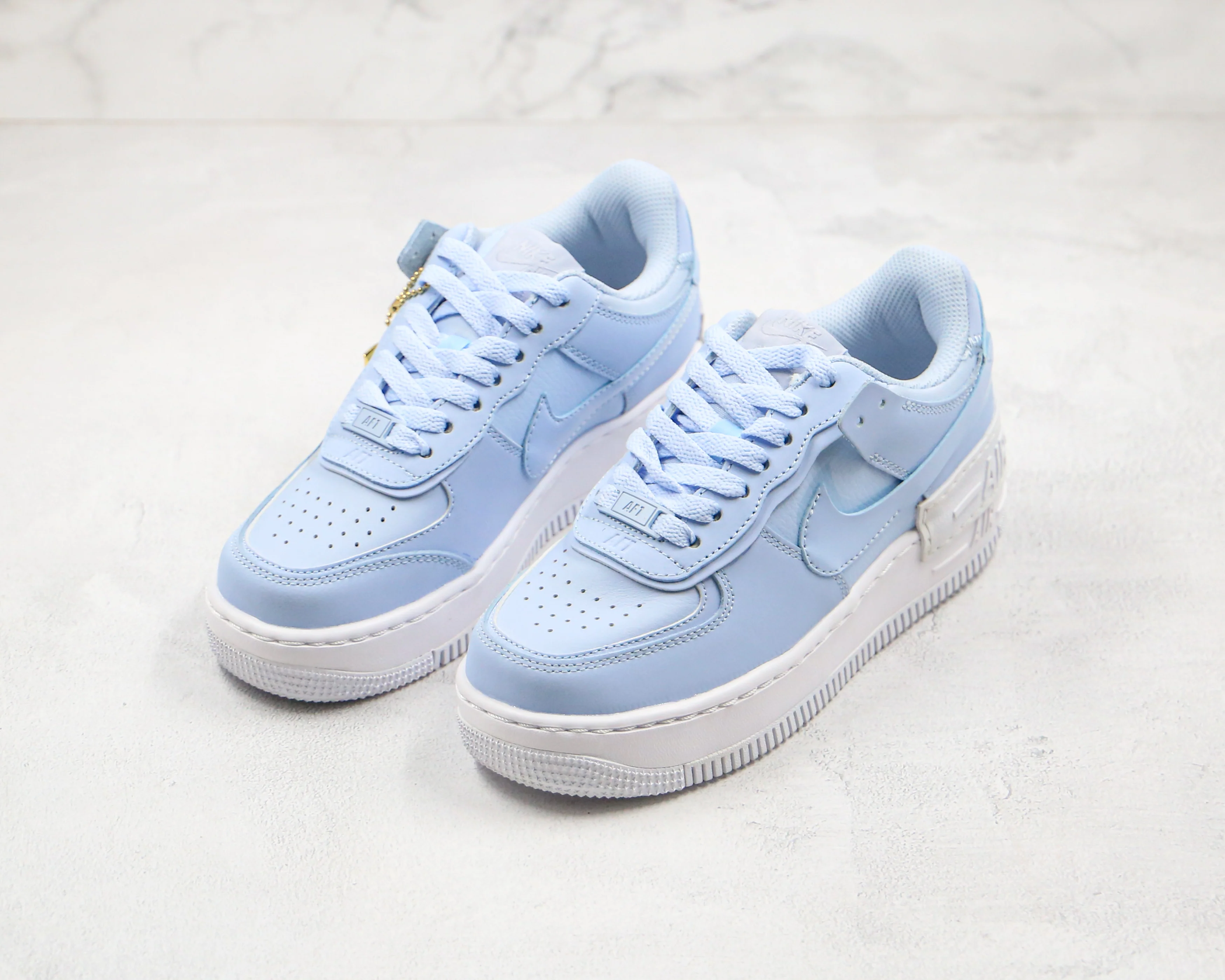 Réplica AIR FORCE 1 SAGE LOW Nike Sneaker
