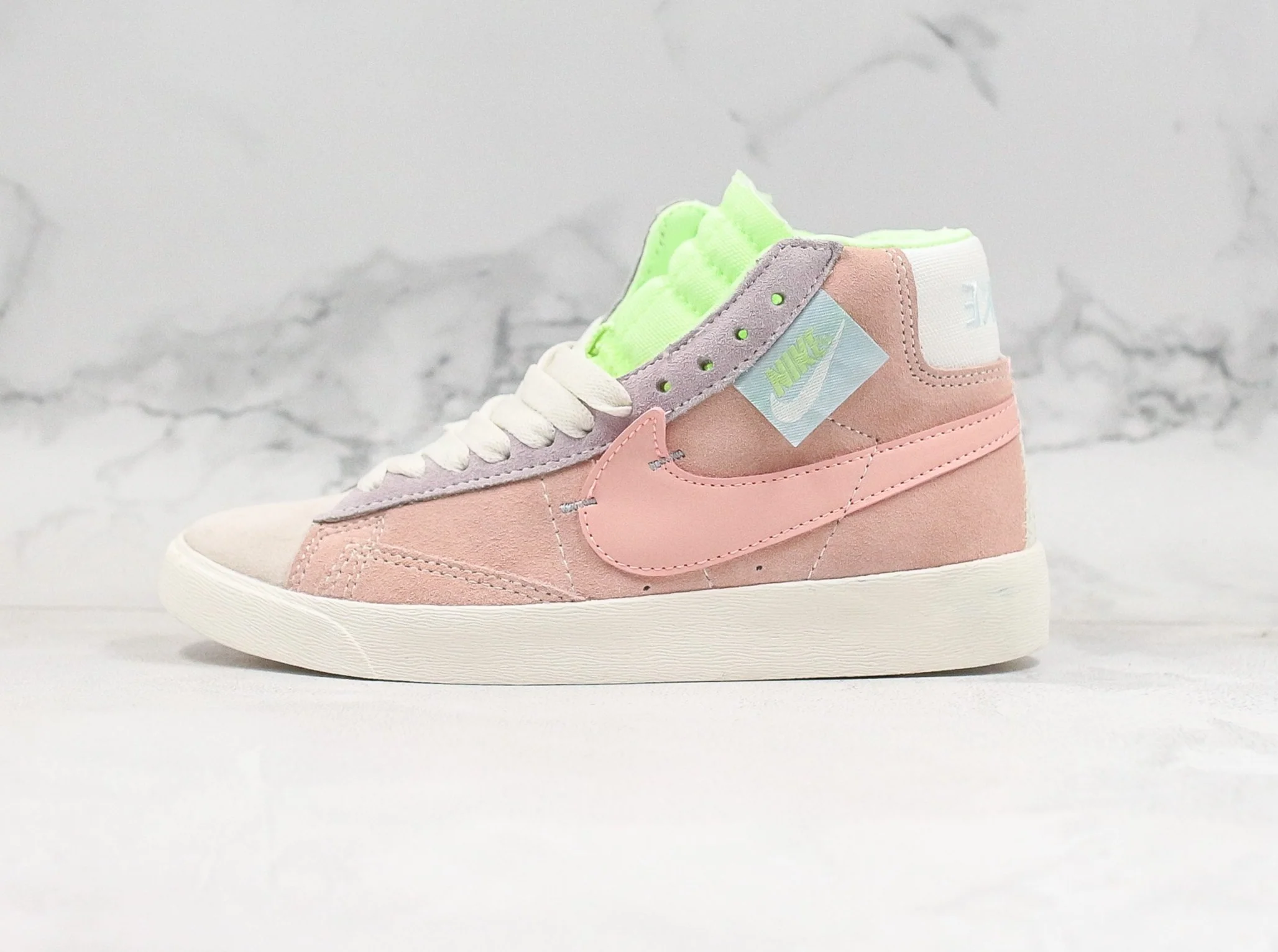Nike Sneaker Réplica  BLAZER MID