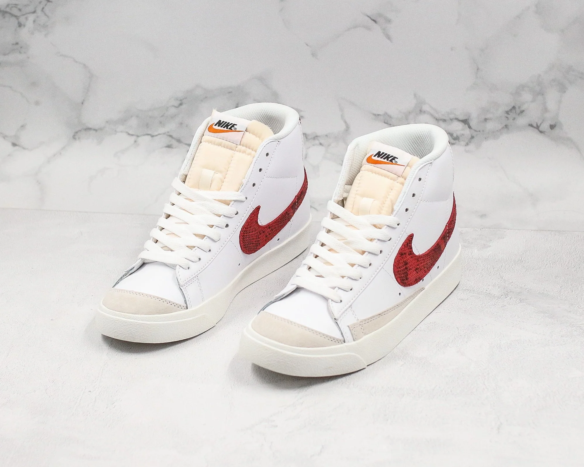 Nike Sneaker Réplica  BLAZER MID cocodrilo