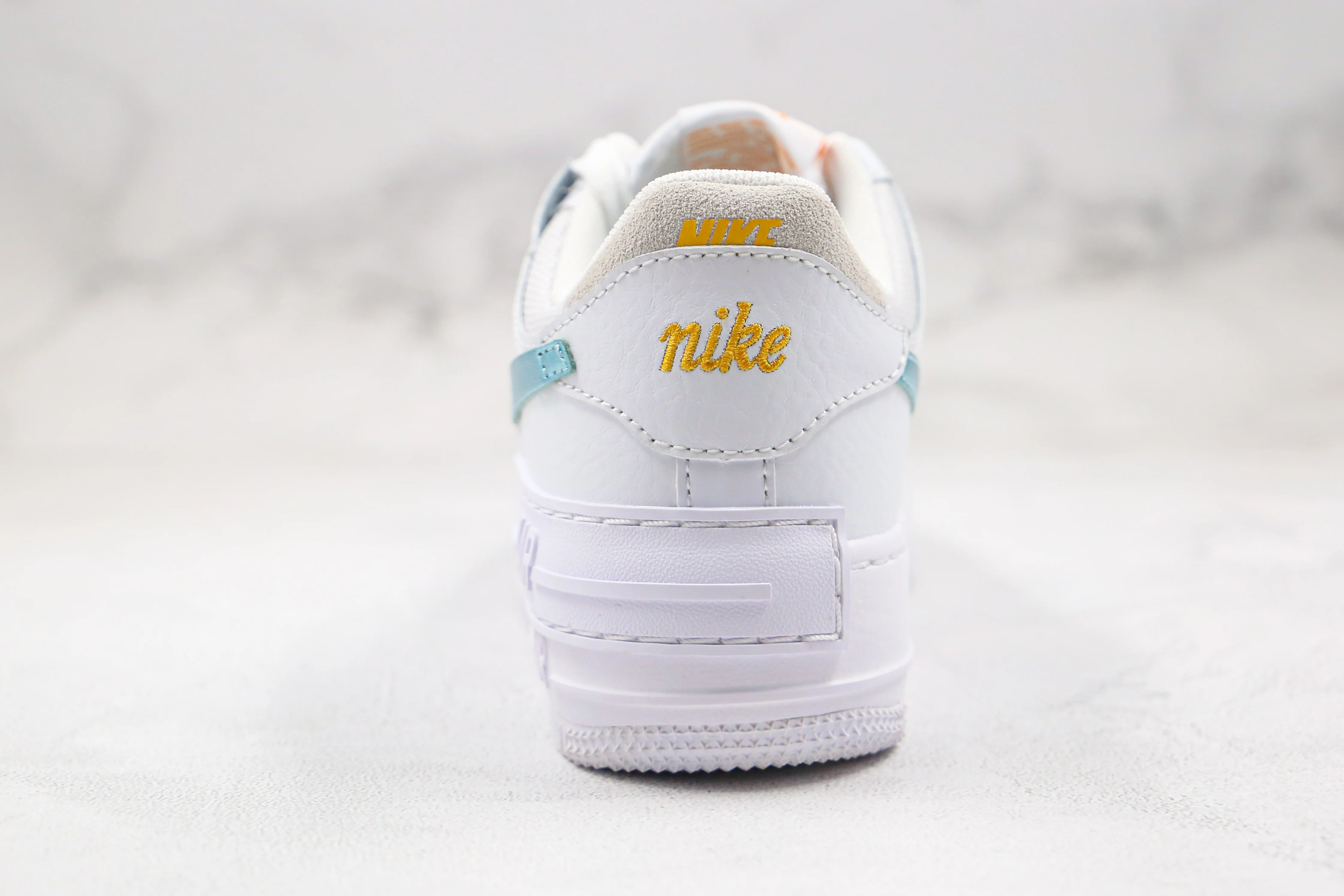 Réplica AIR FORCE 1 SAGE LOW Nike Sneaker
