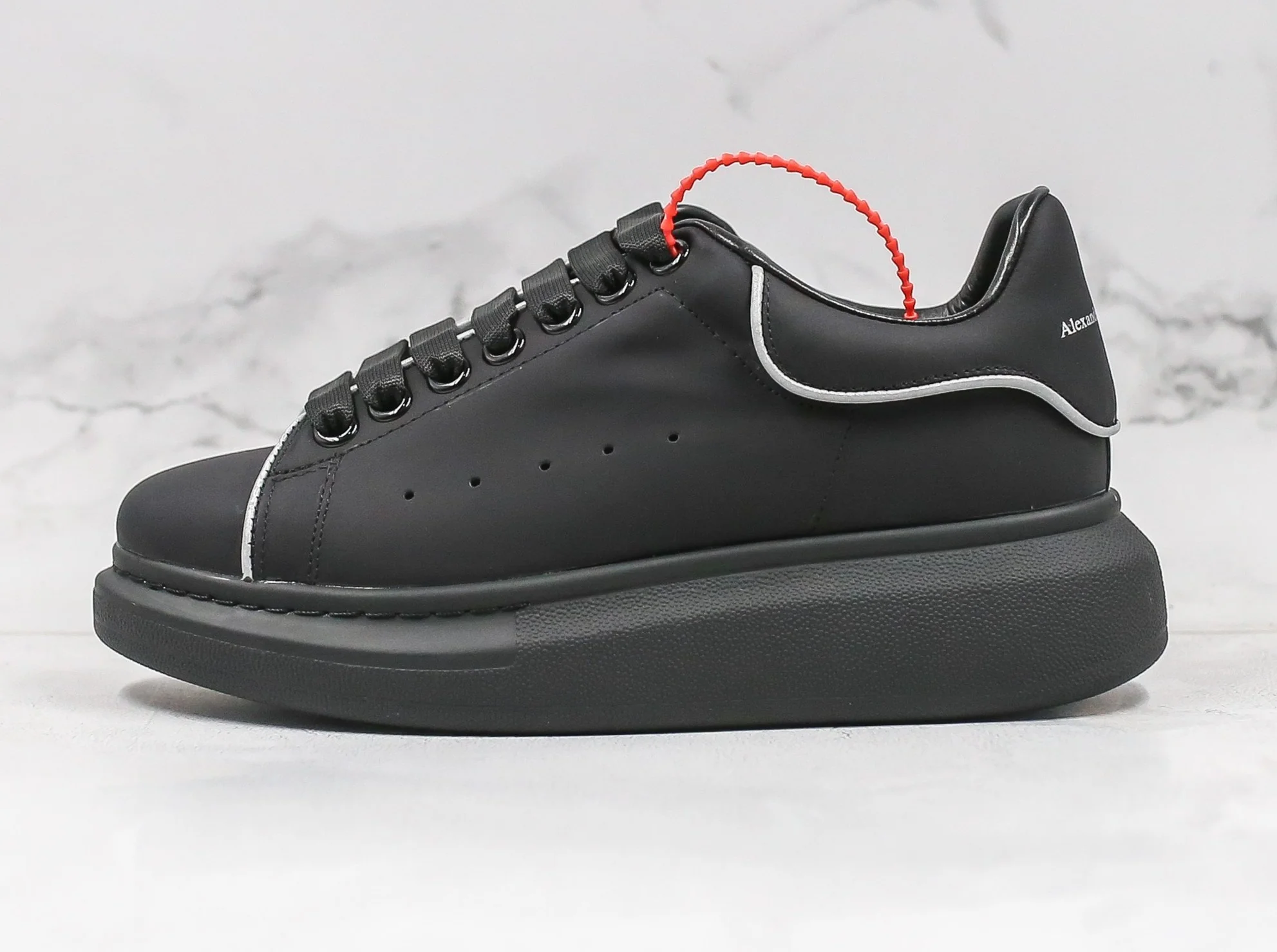 Réplica MCQUEEN OVERSIZED SNEAKER
