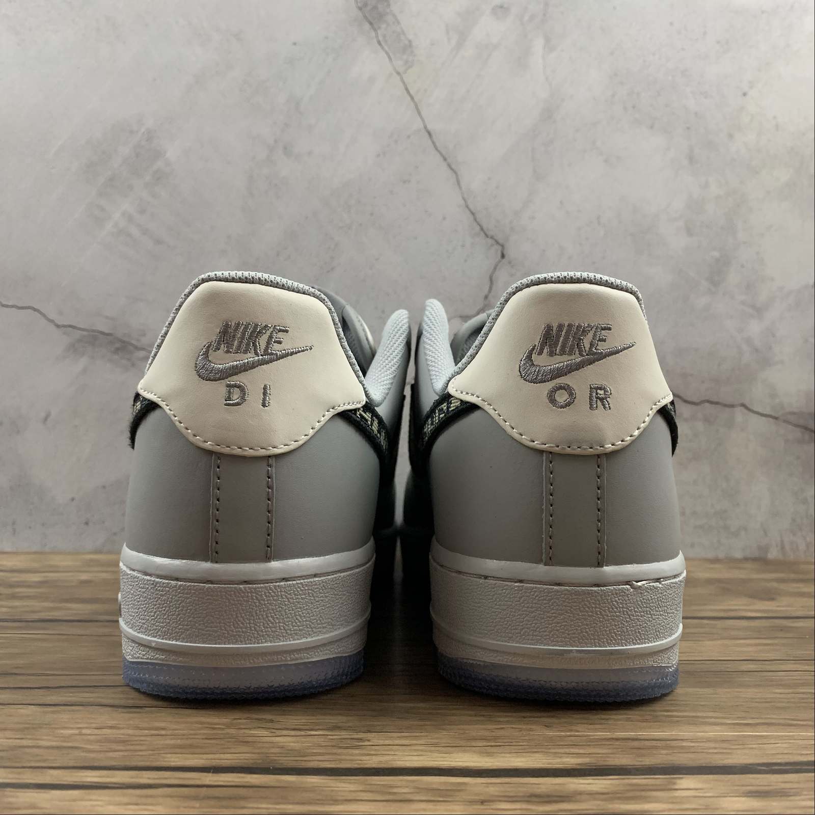 Réplica AIR FORCE 1 x DIOR Nike Sneaker
