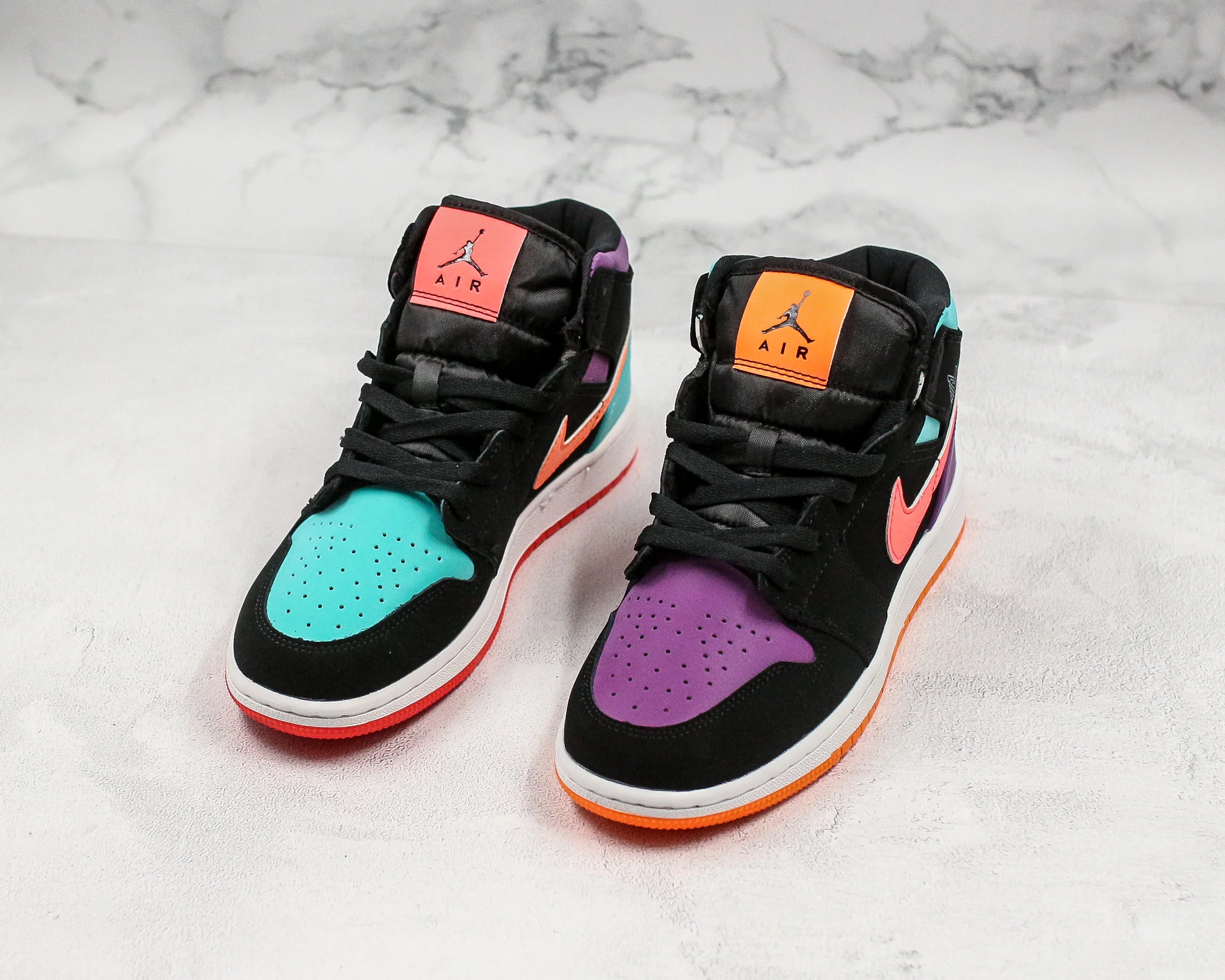 Réplica AIR JORDAN 1 Mid Sneaker