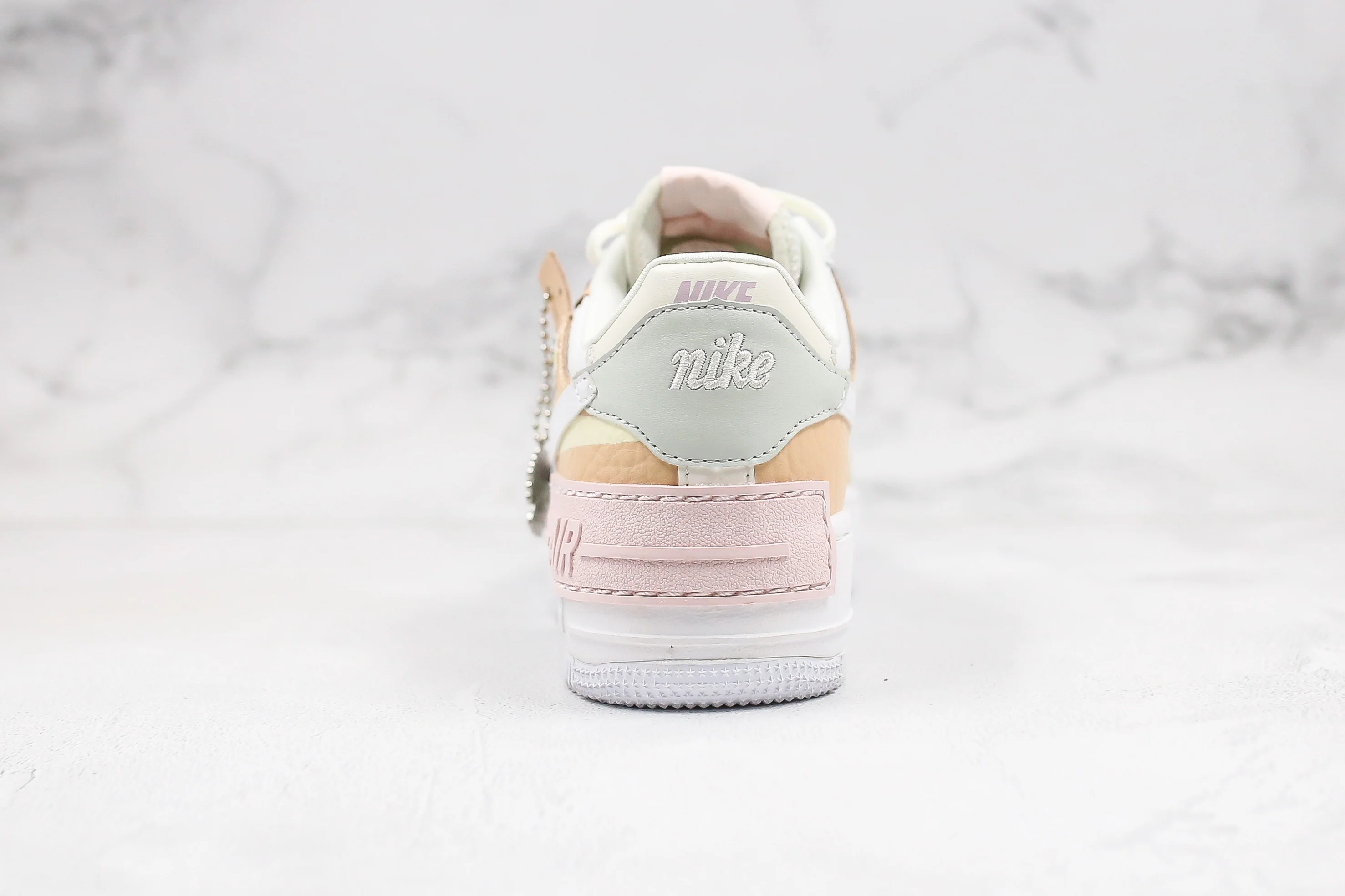 Réplica AIR FORCE 1 SAGE LOW Nike Sneaker