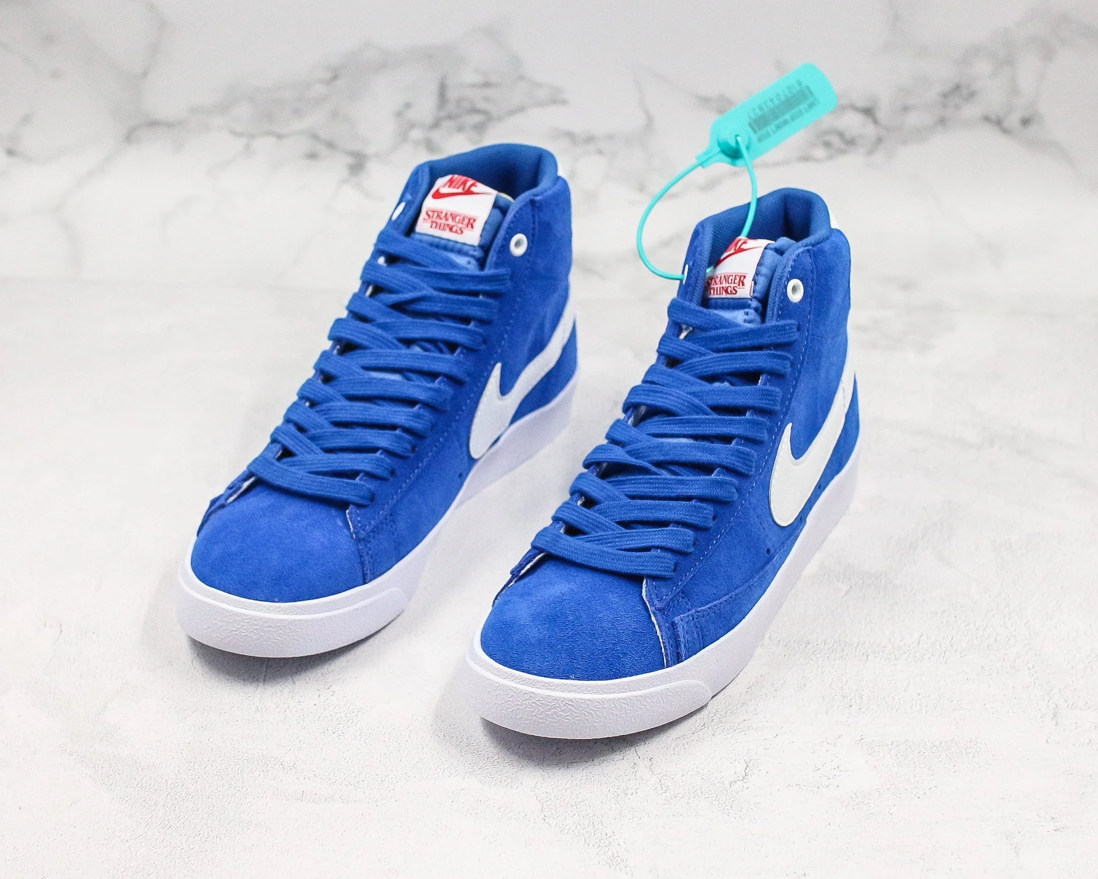 Nike Sneaker Réplica  BLAZER MID