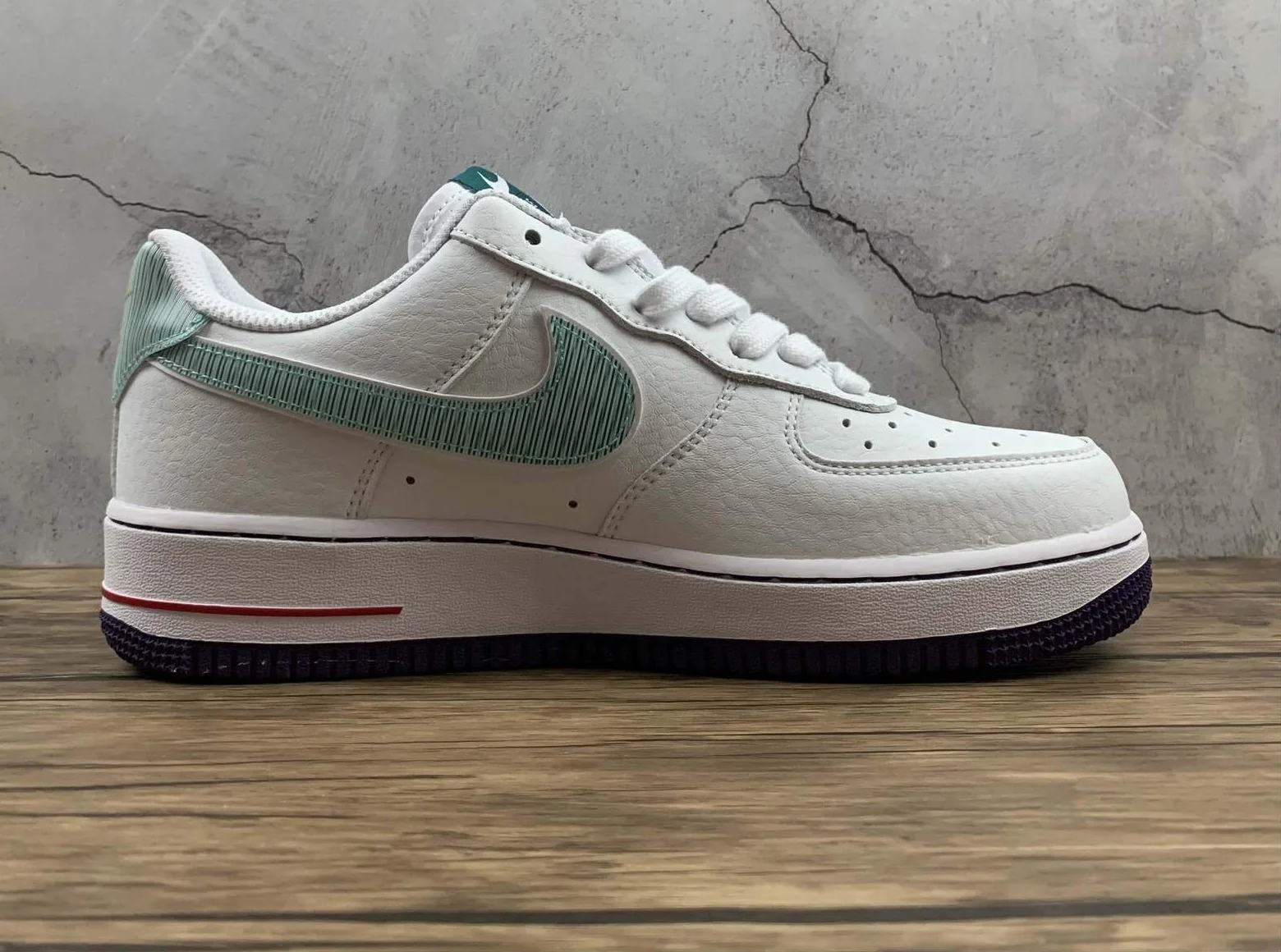 Réplica AIR FORCE 1 GREEN ZEBRA Nike Sneaker