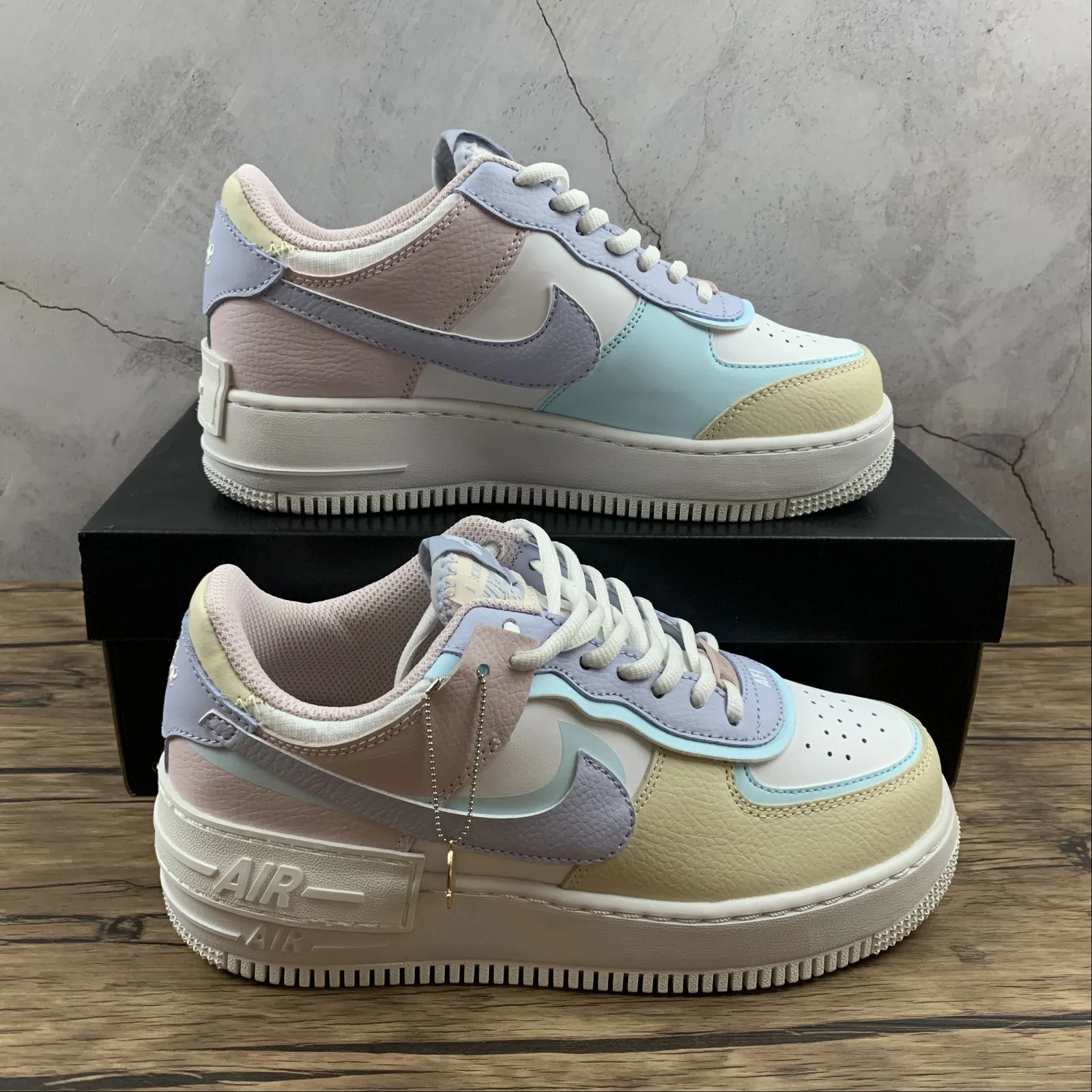 Réplica AIR FORCE 1 PALE IVORY 2 Nike Sneaker