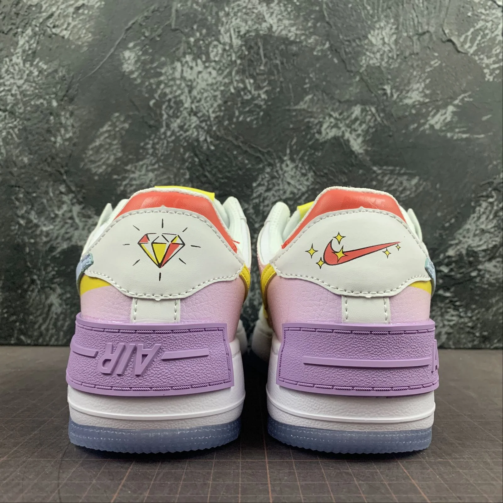 Réplica AIR FORCE 1 PALE IVORY 4 Nike Sneaker