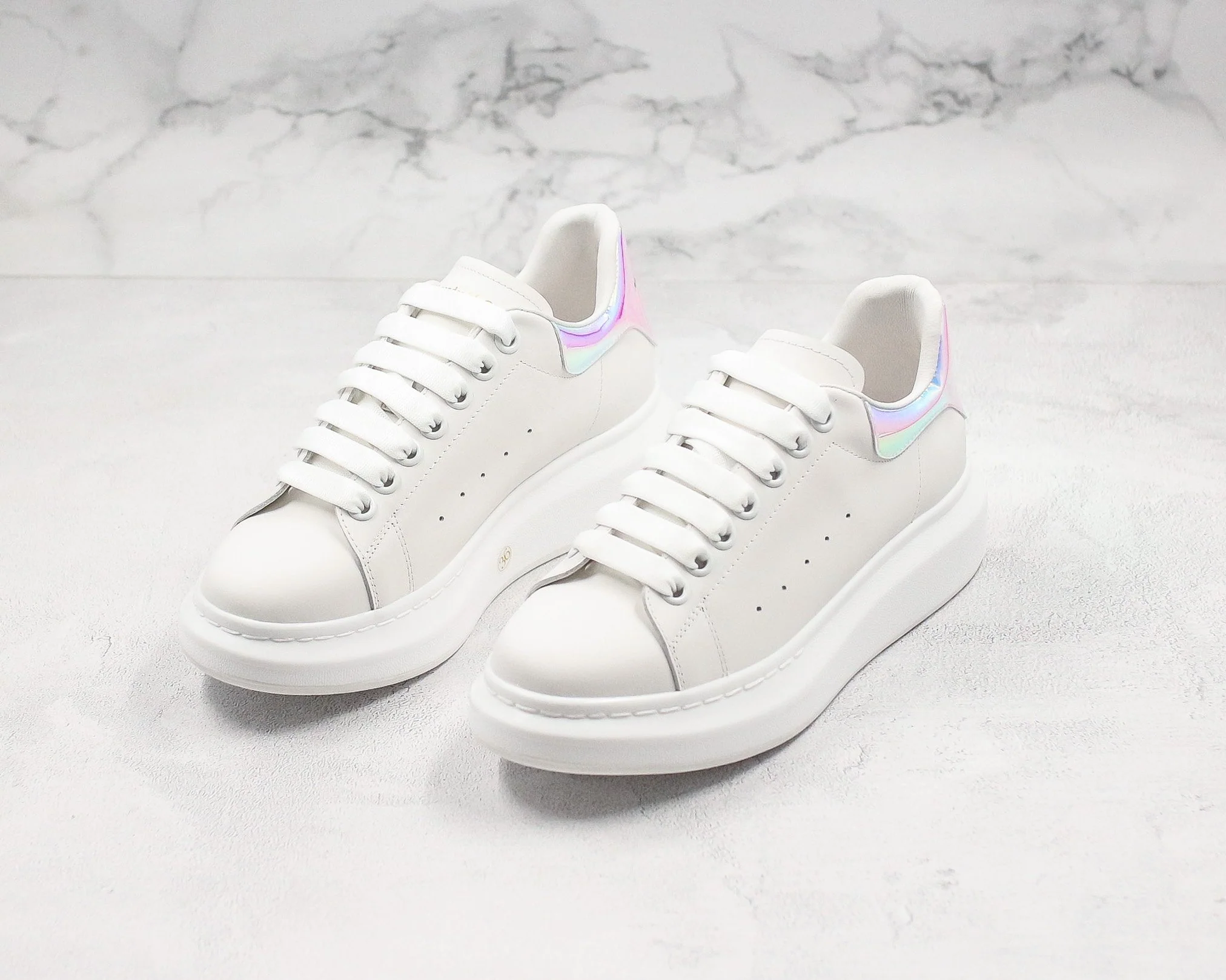 Réplica MCQUEEN OVERSIZED SNEAKER