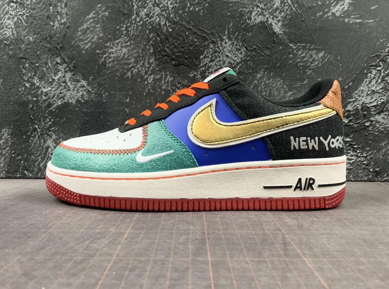 Réplica AIR FORCE 1 NEW YORK Nike Sneaker