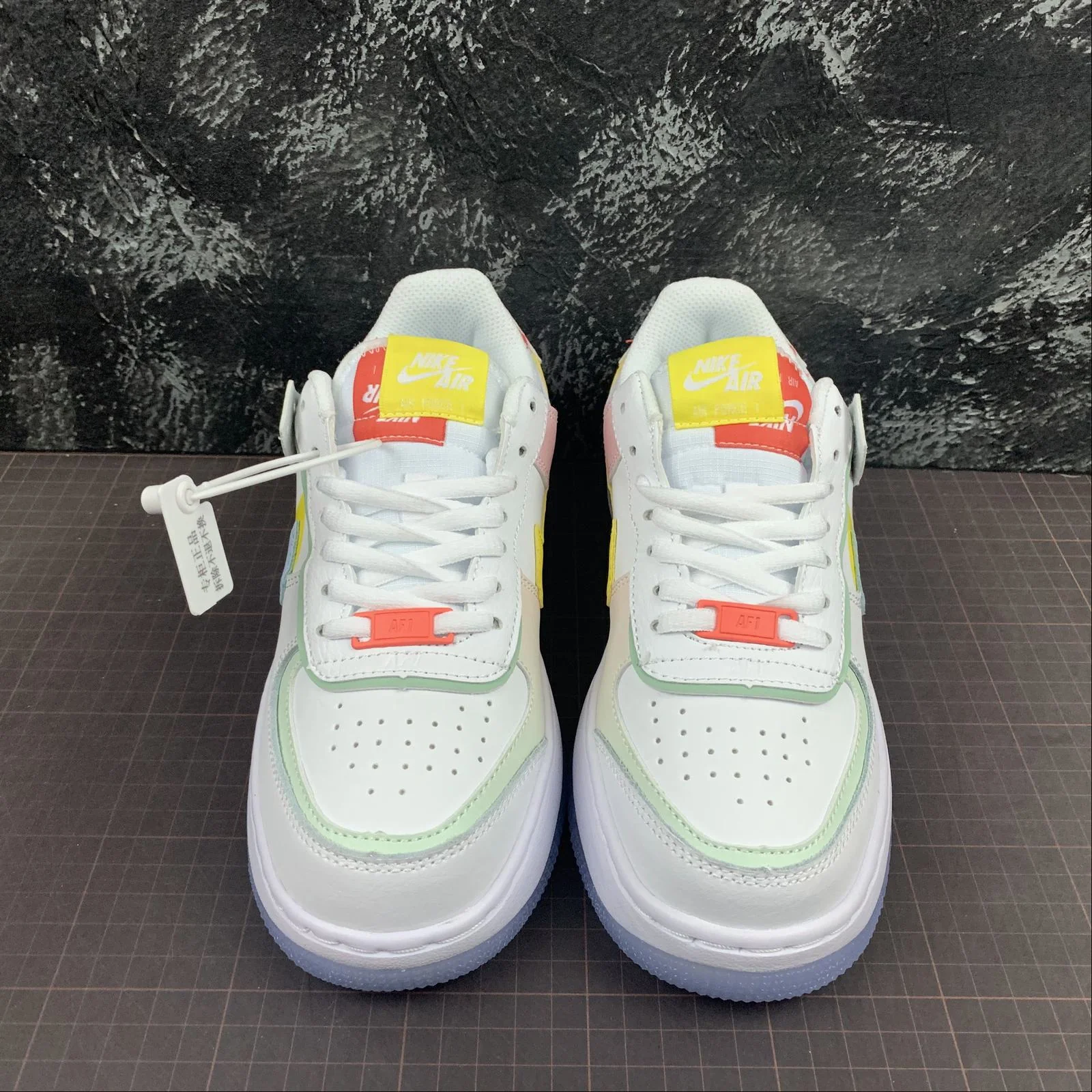 Réplica AIR FORCE 1 PALE IVORY 4 Nike Sneaker