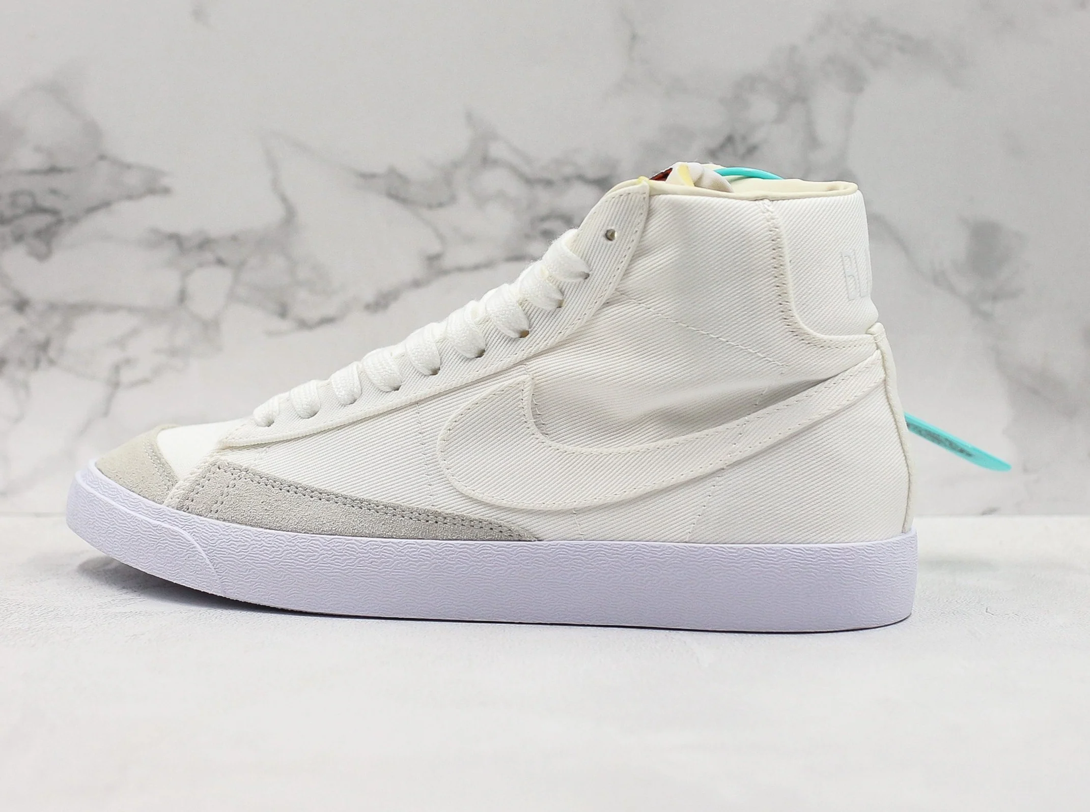 Nike Sneaker Réplica  BLAZER MID