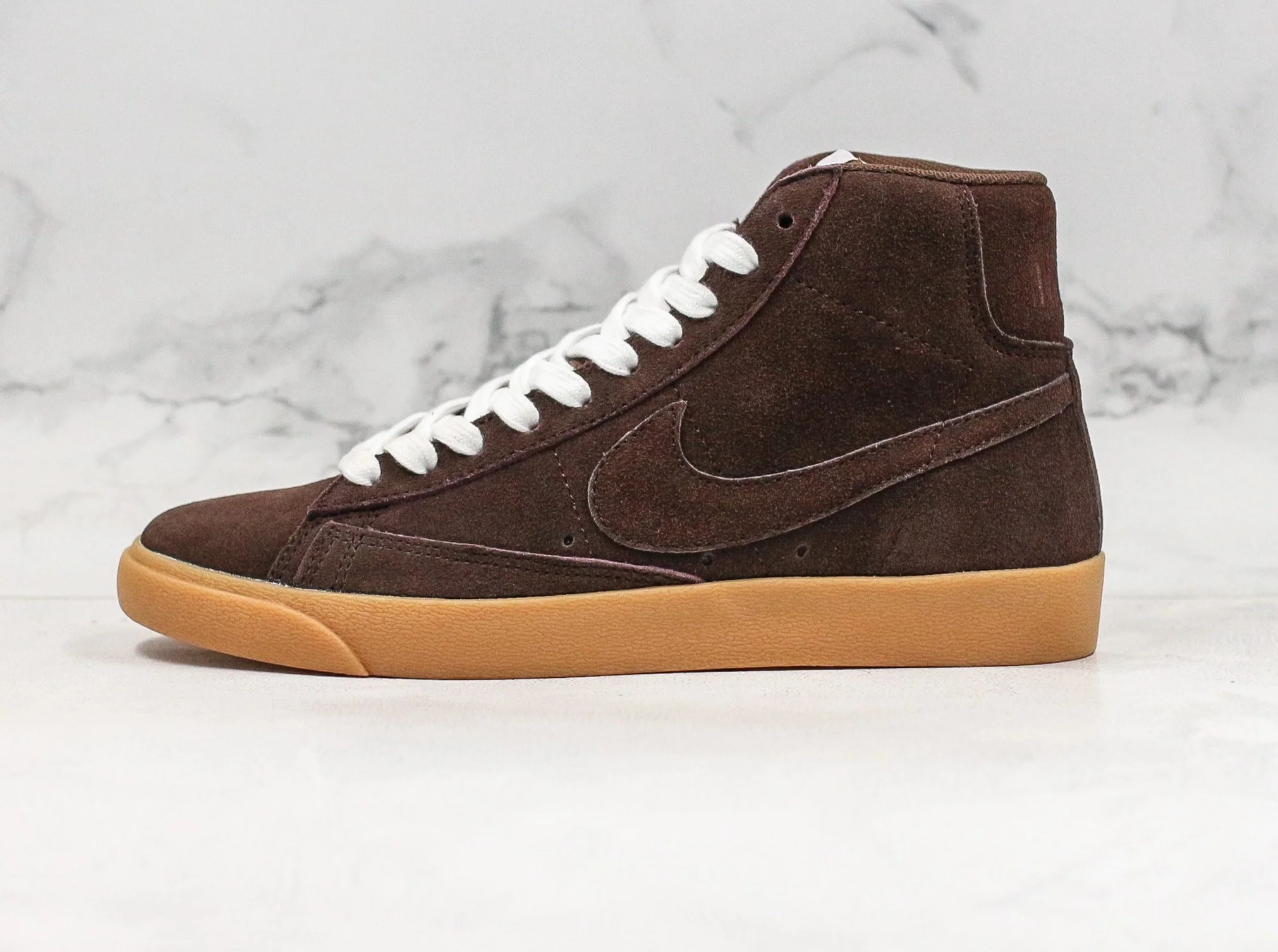 Nike Sneaker Réplica  BLAZER MID