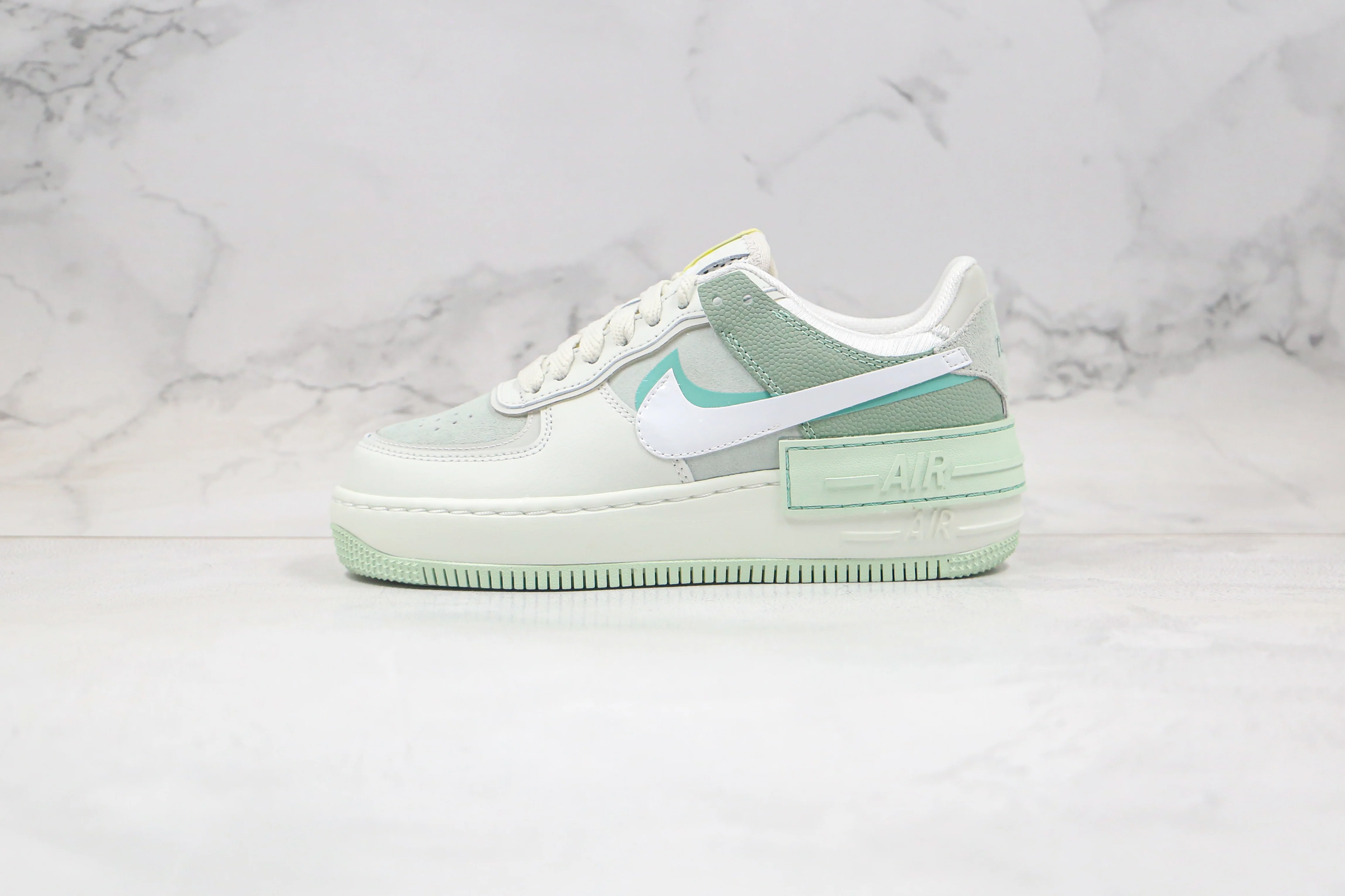 Réplica AIR FORCE 1 SAGE LOW Nike Sneaker