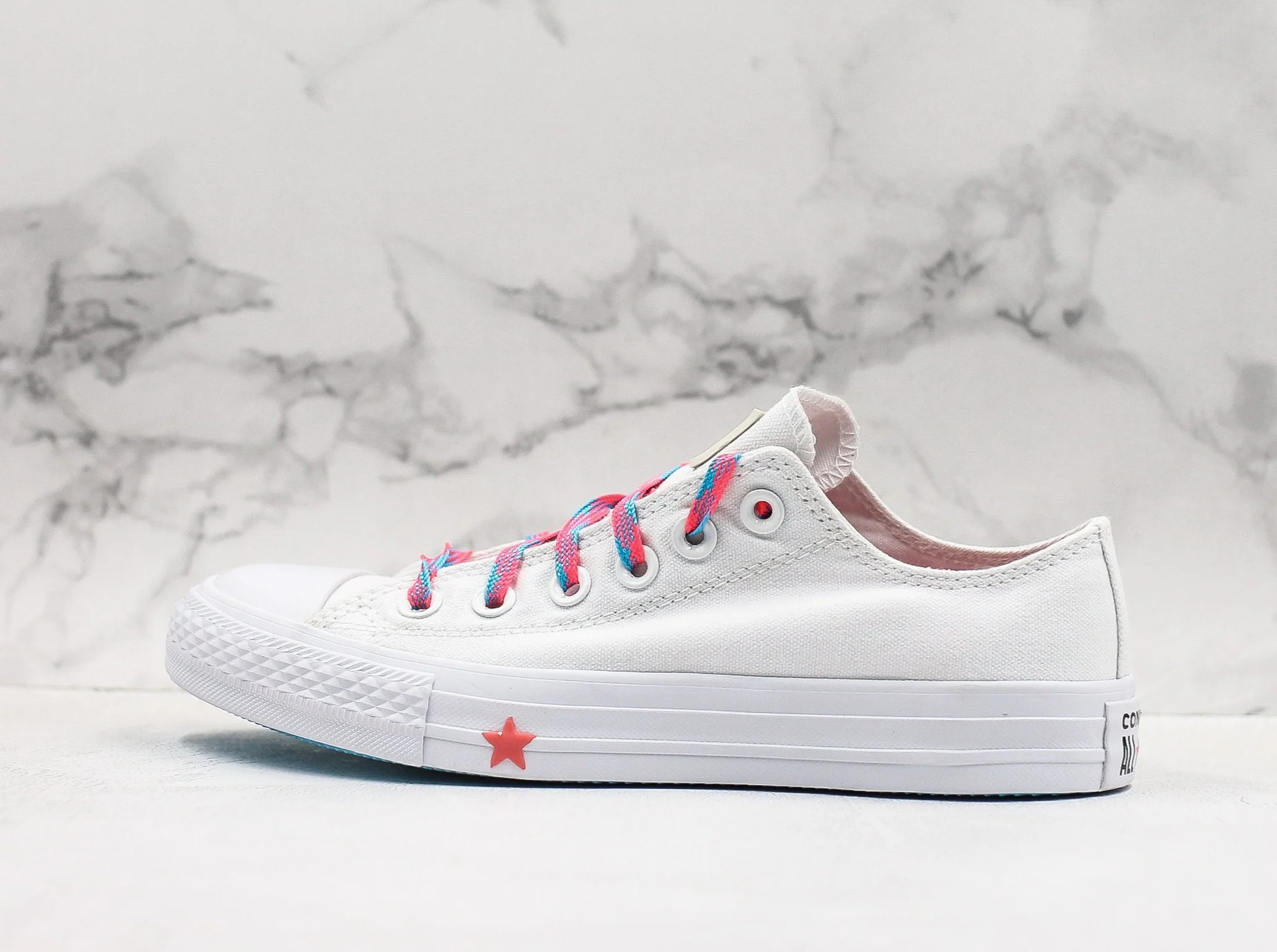 Replica AII Star Taylor Chuck Converse Shoes