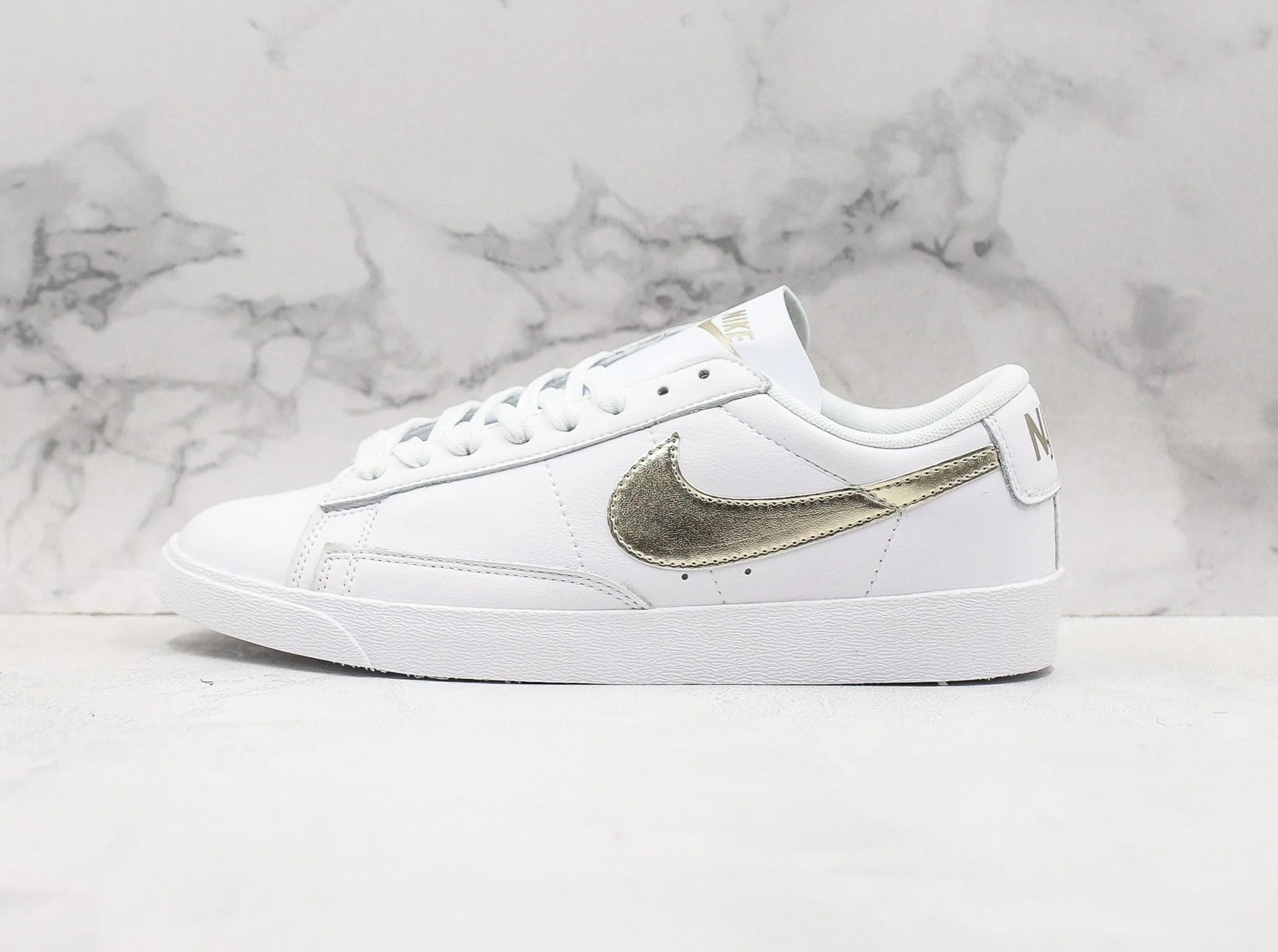 Nike Sneaker Réplica  BLAZER LOW