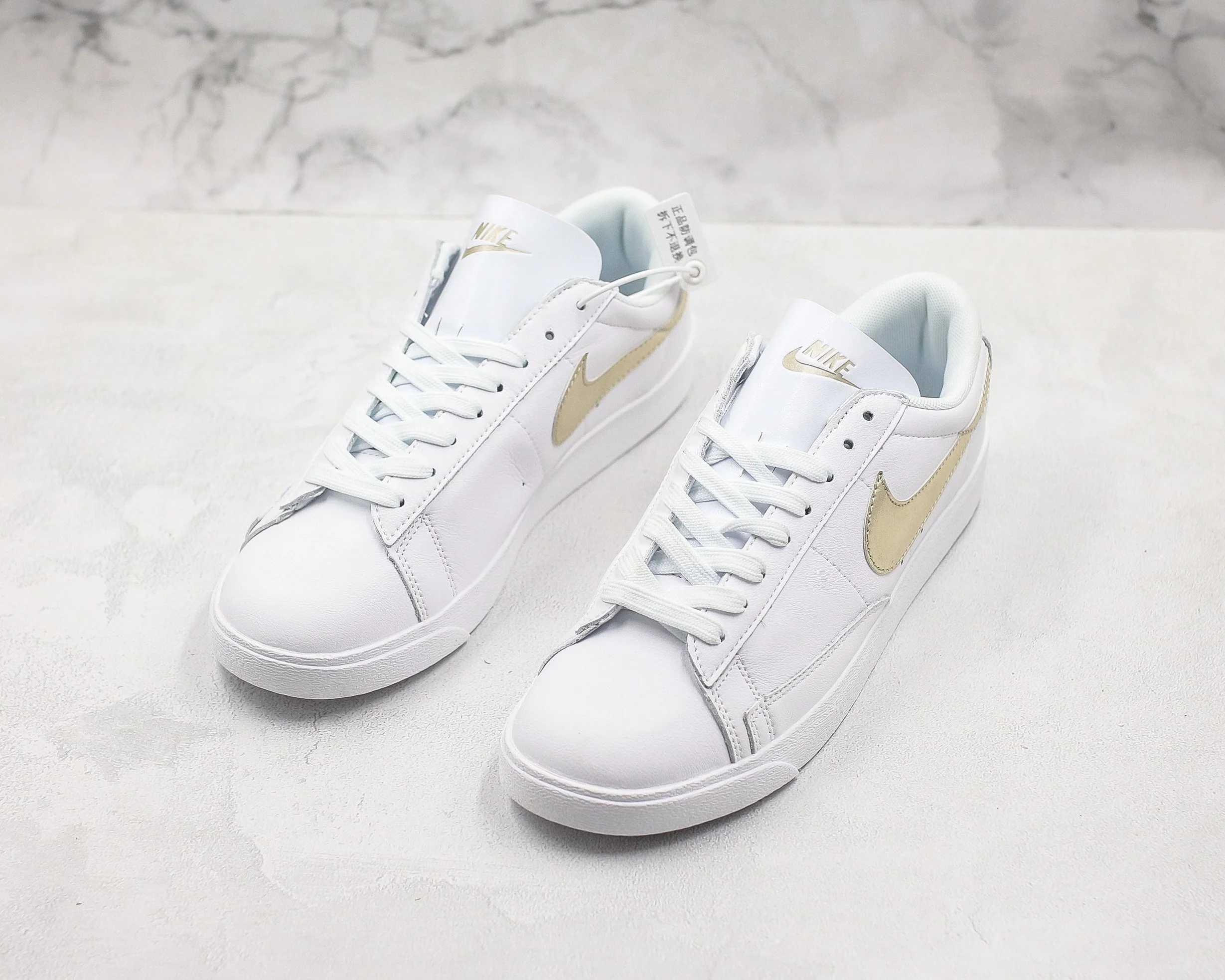 Nike Sneaker Réplica  BLAZER LOW