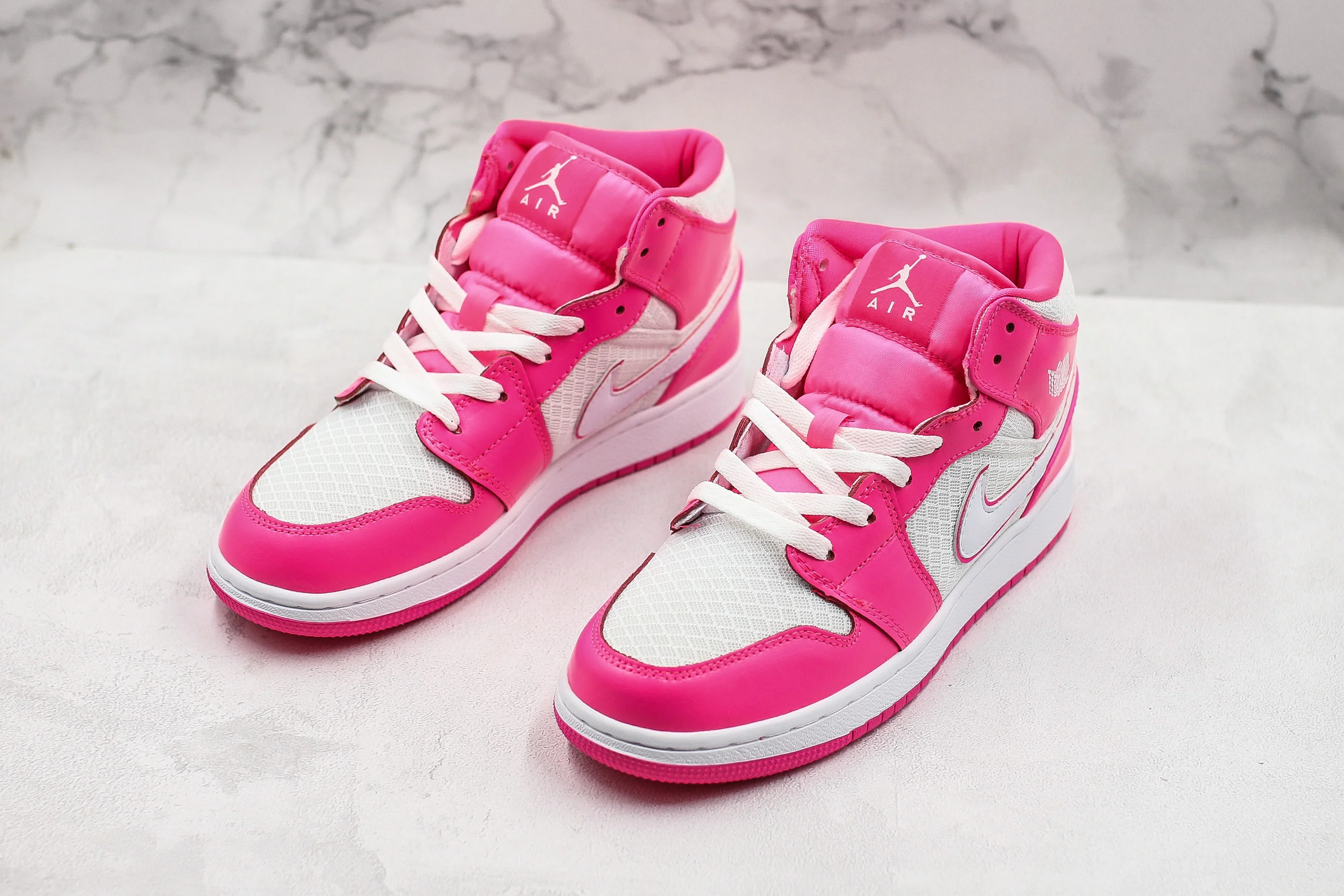 Réplica AIR JORDAN 1 Mid Sneaker