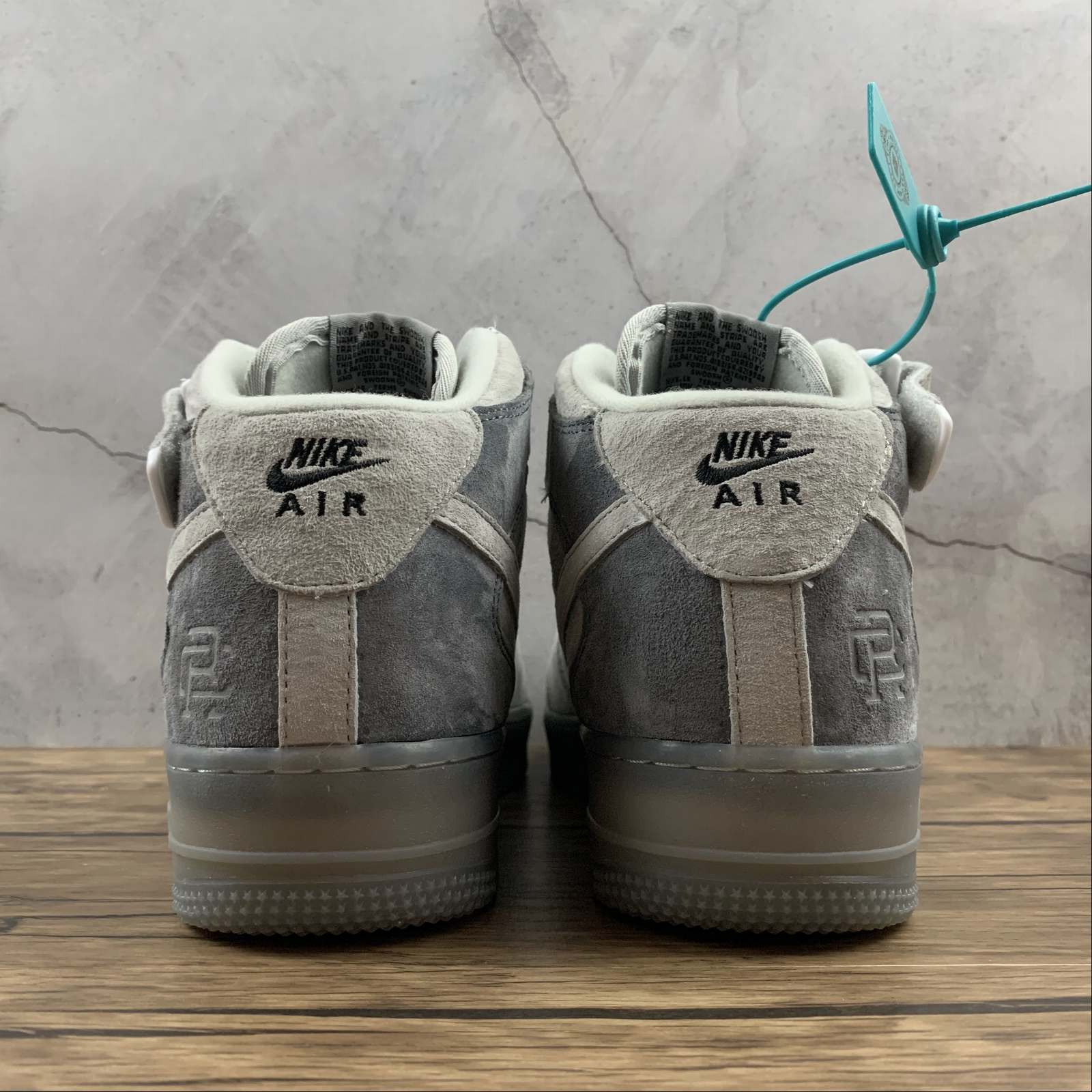 Réplica AIR FORCE 1 MID GREY Nike Sneaker