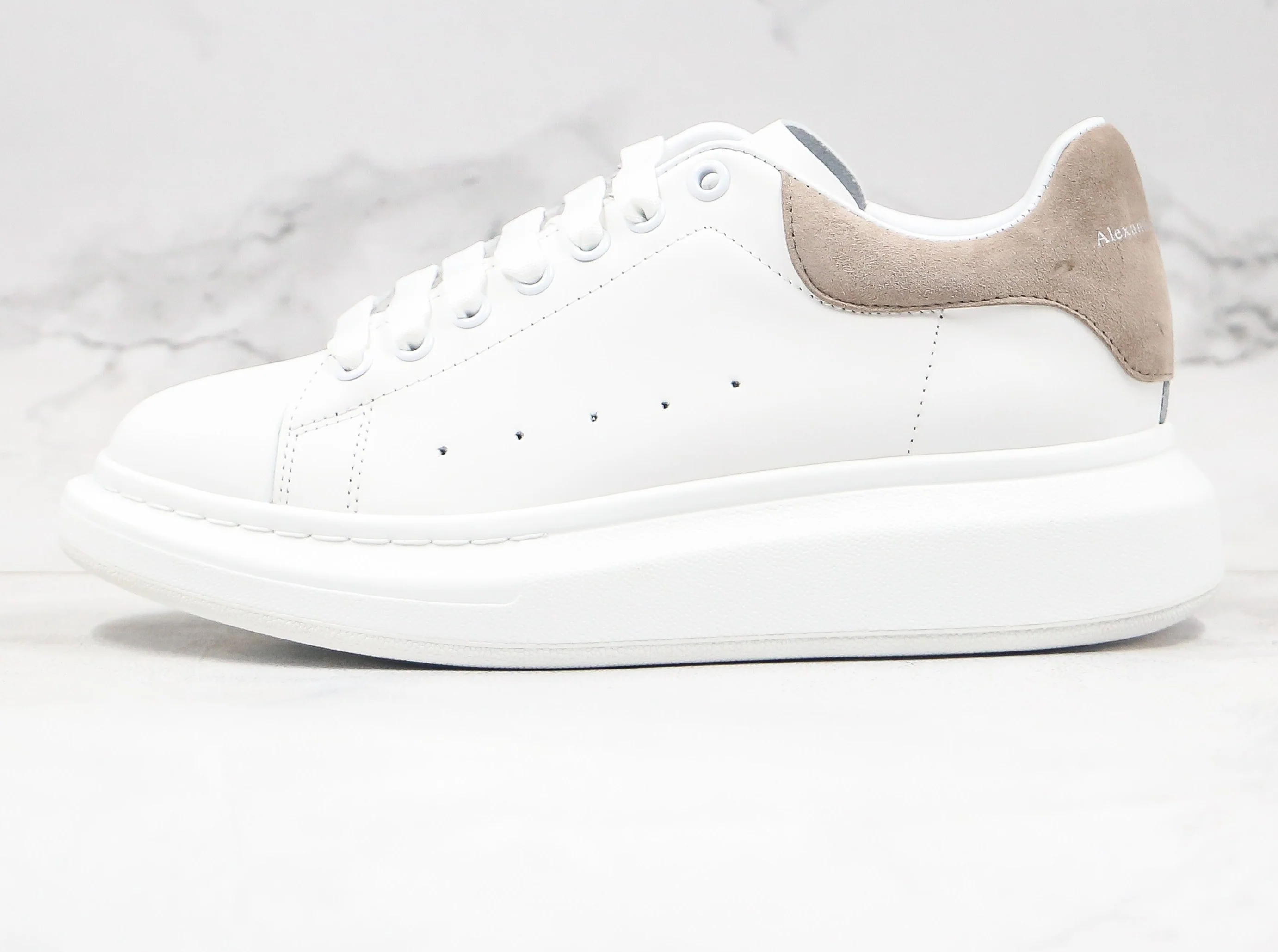 Réplica MCQUEEN OVERSIZED SNEAKER