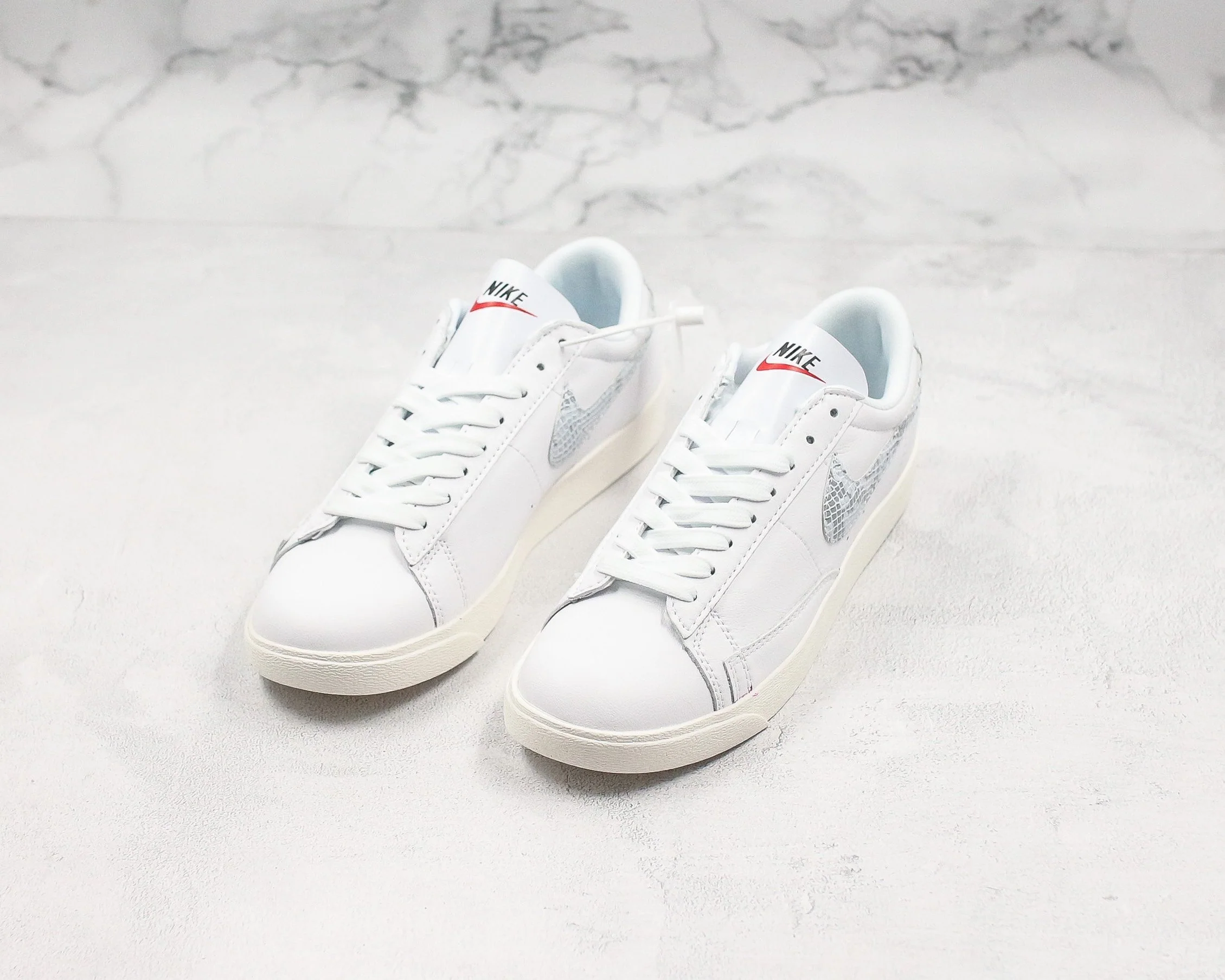 Nike Sneaker Réplica  BLAZER LOW