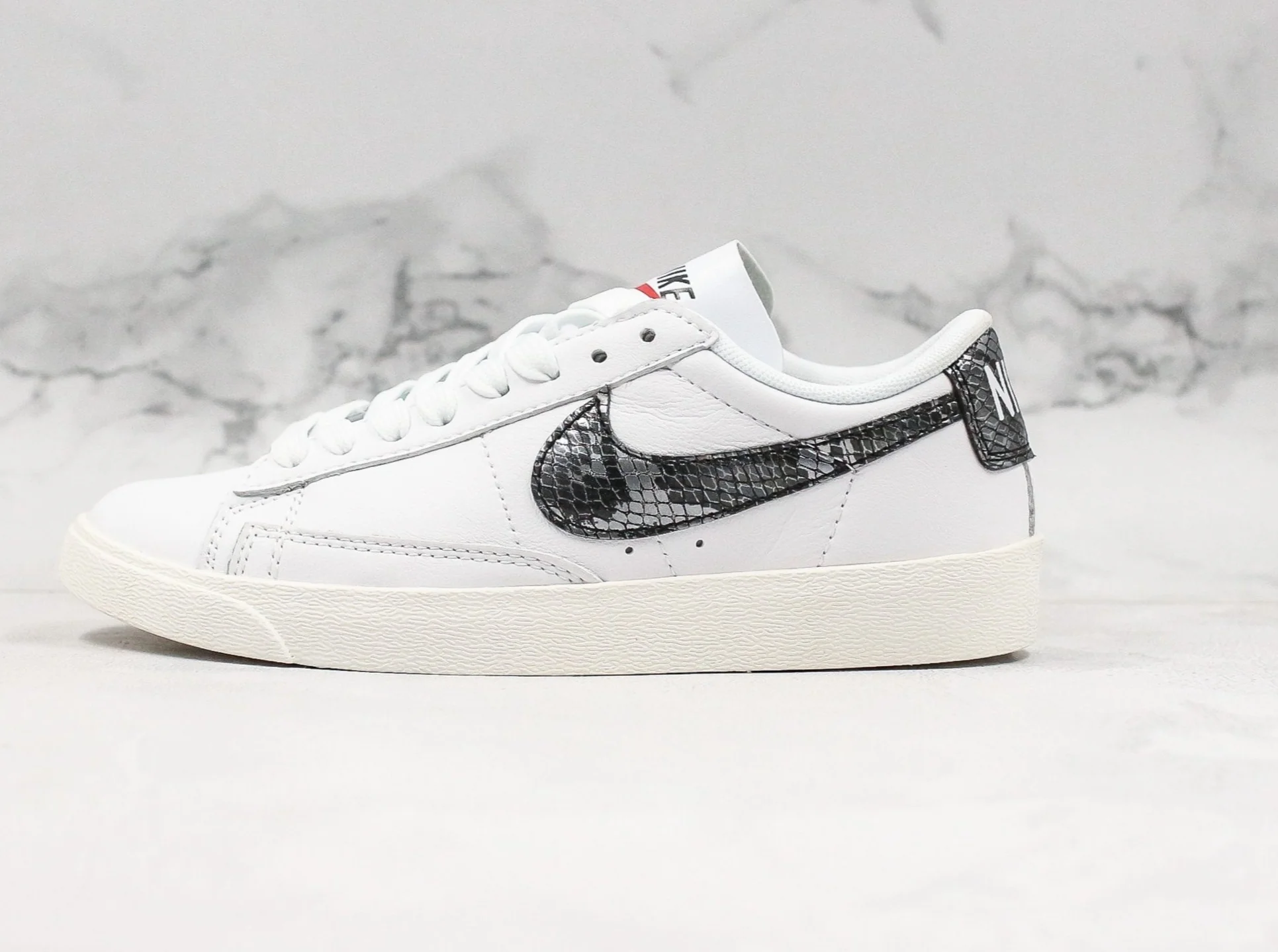 Nike Sneaker Réplica  BLAZER LOW