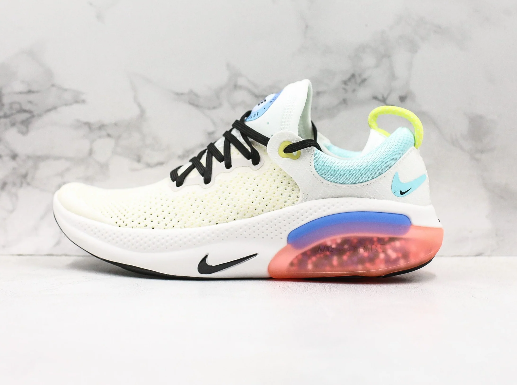 Réplica JOYRIDE RUN FLYKNIT - VANILLA Nike Sneaker