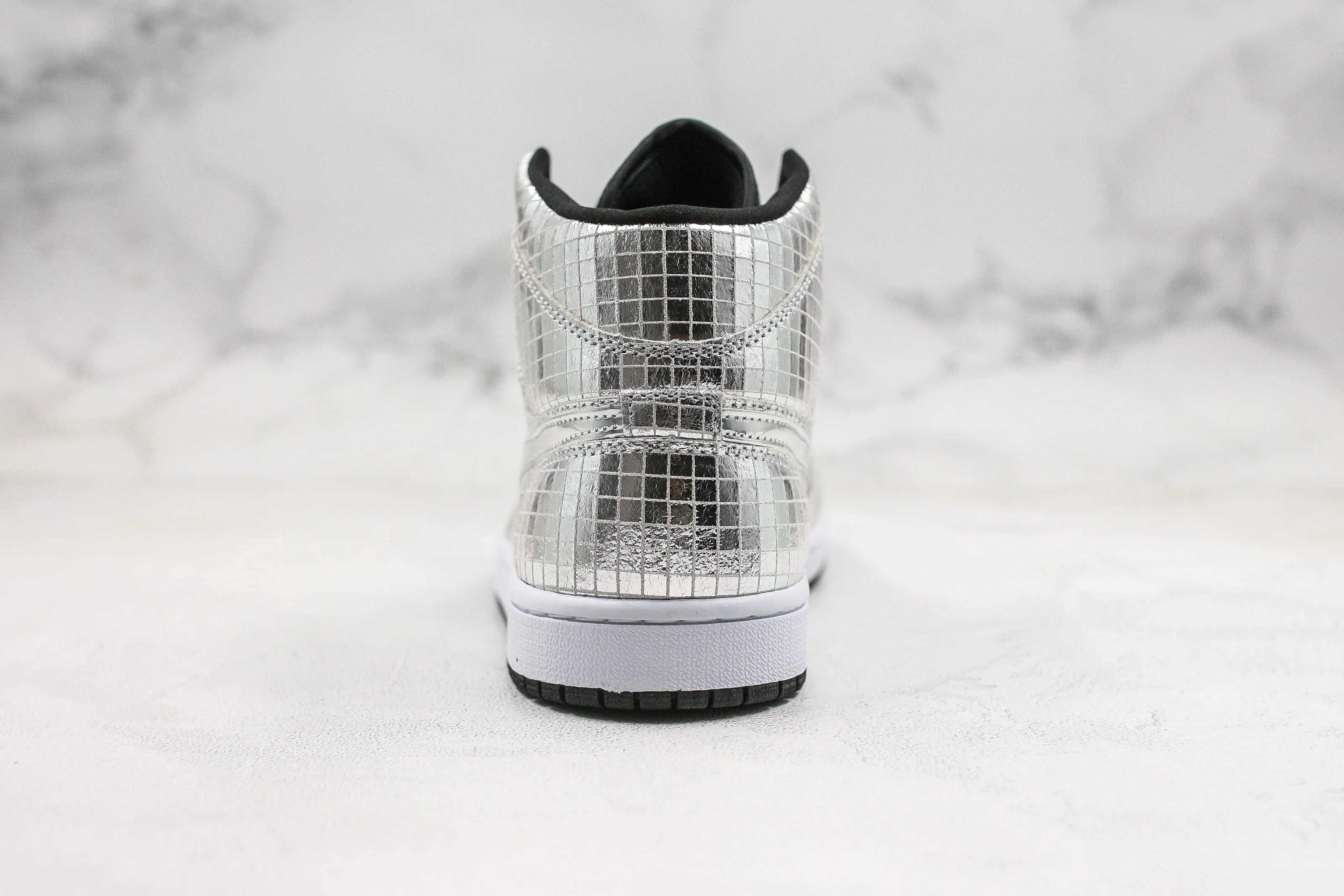 Réplica AIR JORDAN 1 mid Sneaker