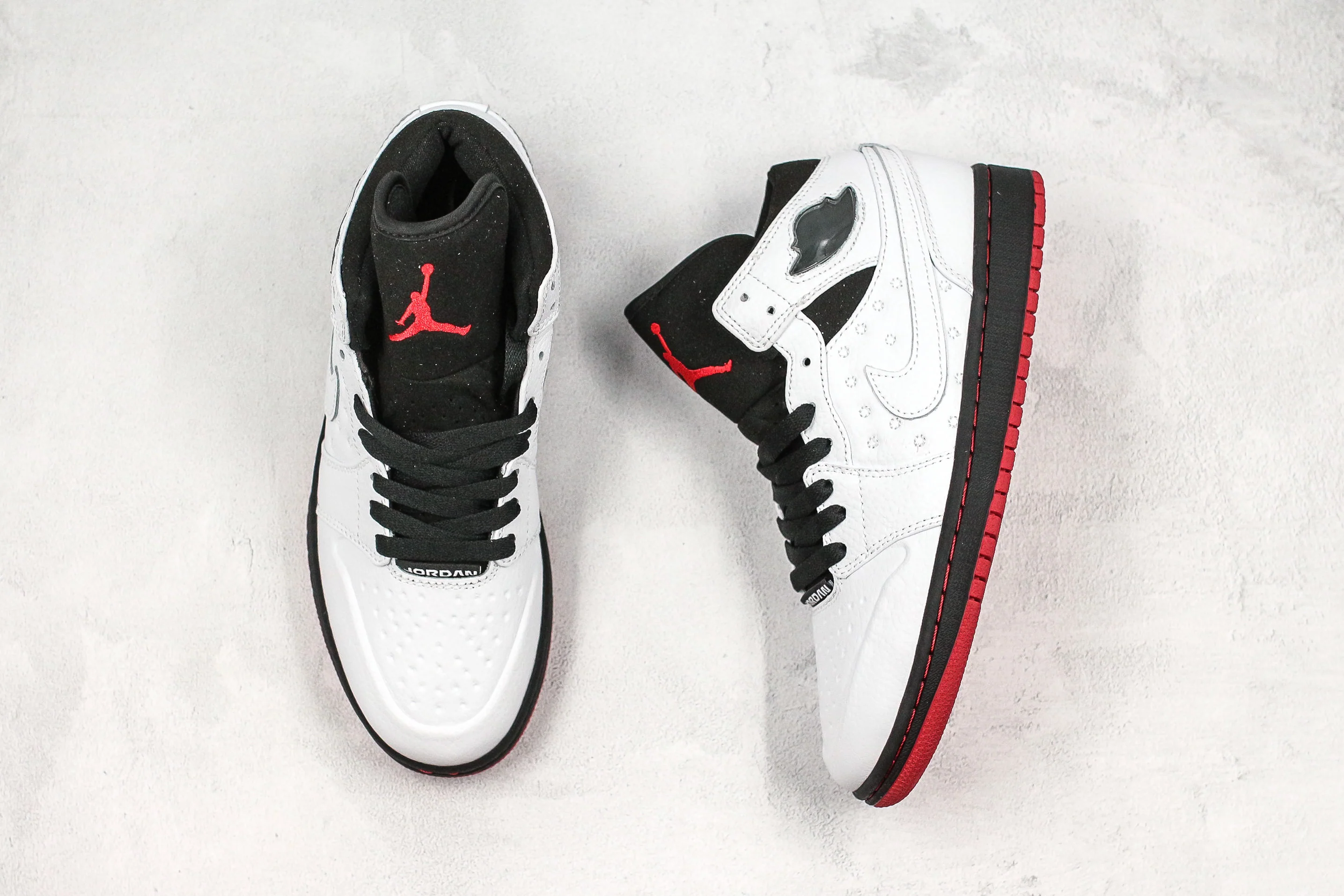 Réplica AIR JORDAN 1 mid Sneaker