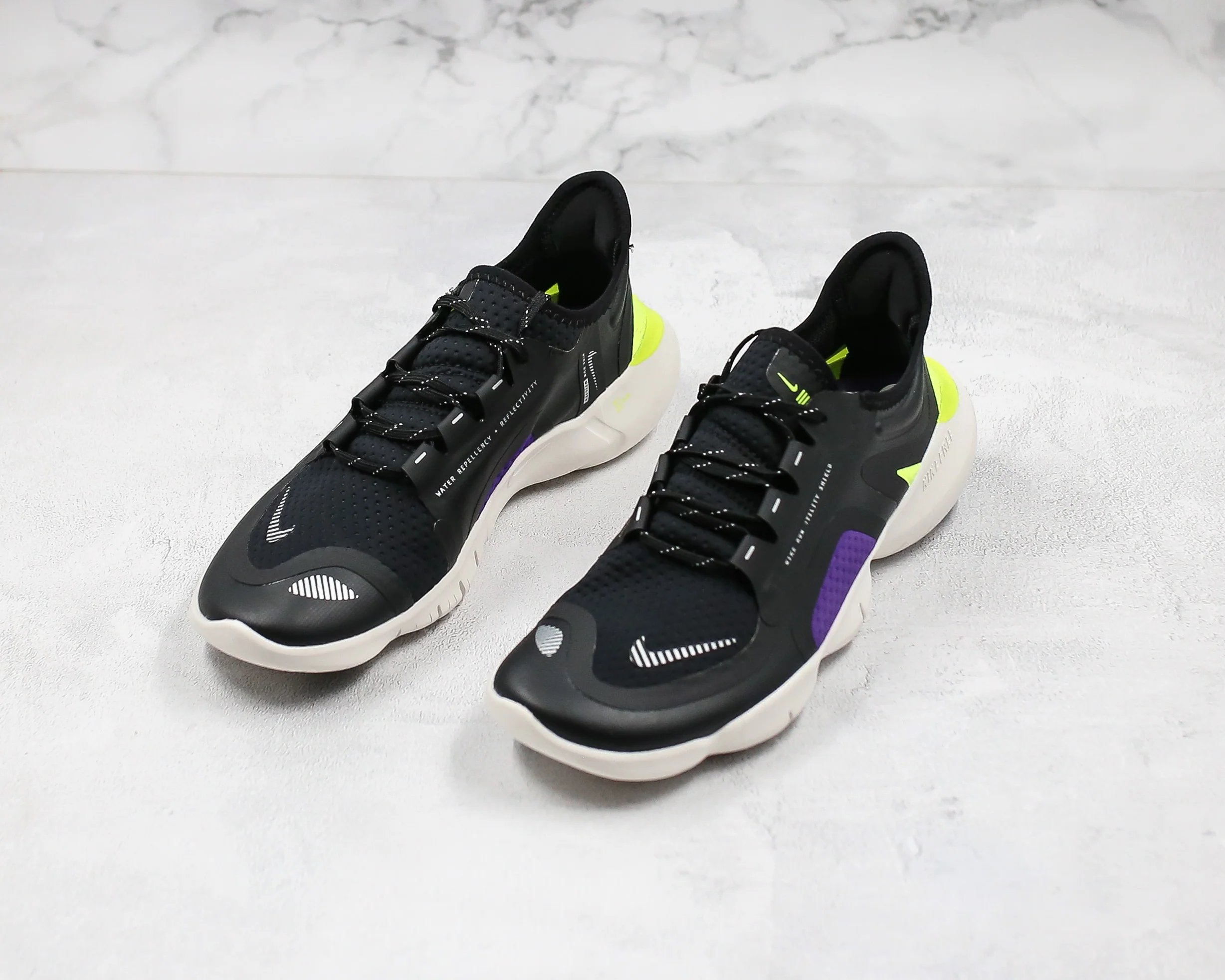 Réplica FREE RN 5.0 - BLACK NEON Nike Sneaker