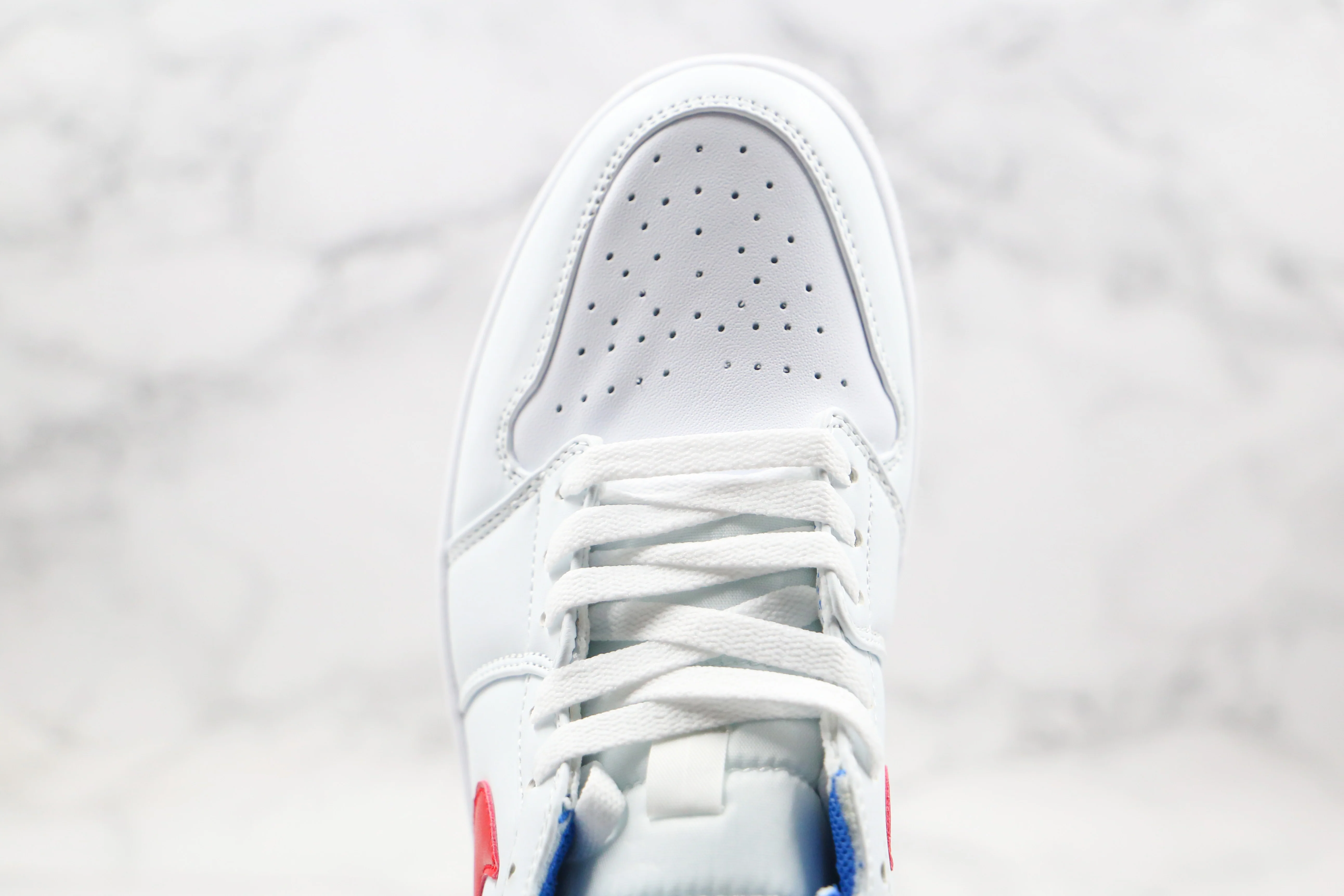 Réplica AIR JORDAN 1 Mid Sneaker