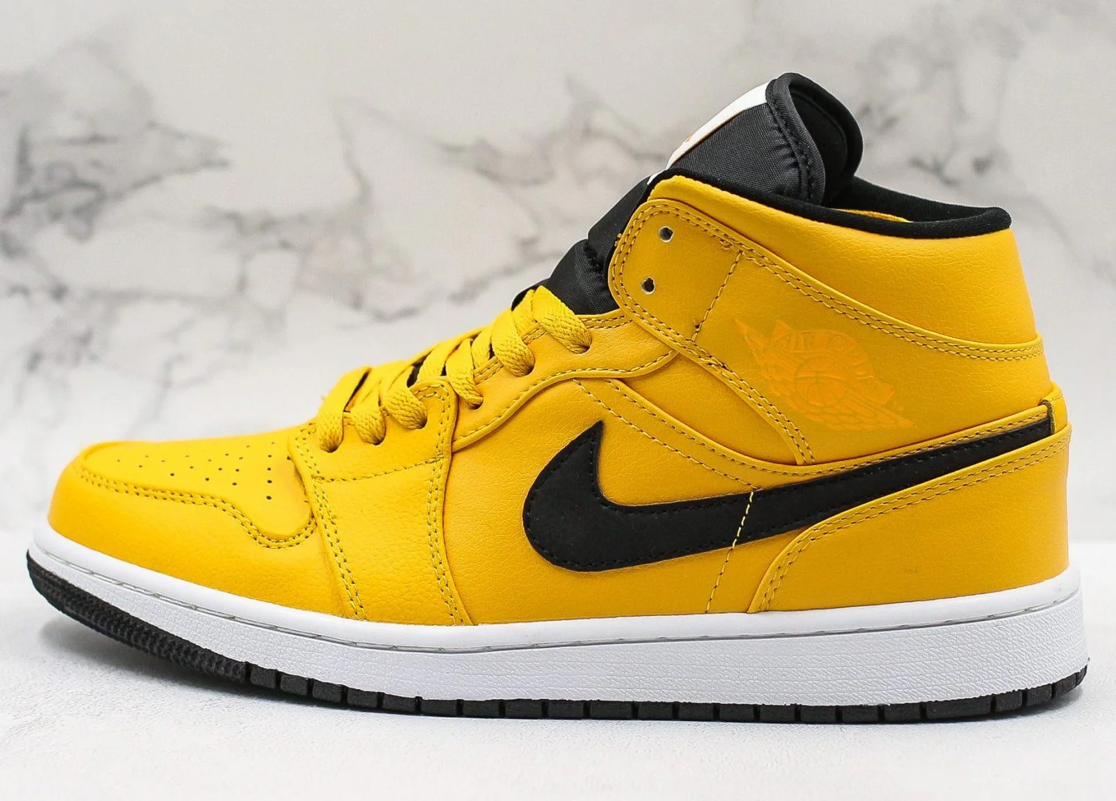 Réplica AIR JORDAN 1 mid Sneaker