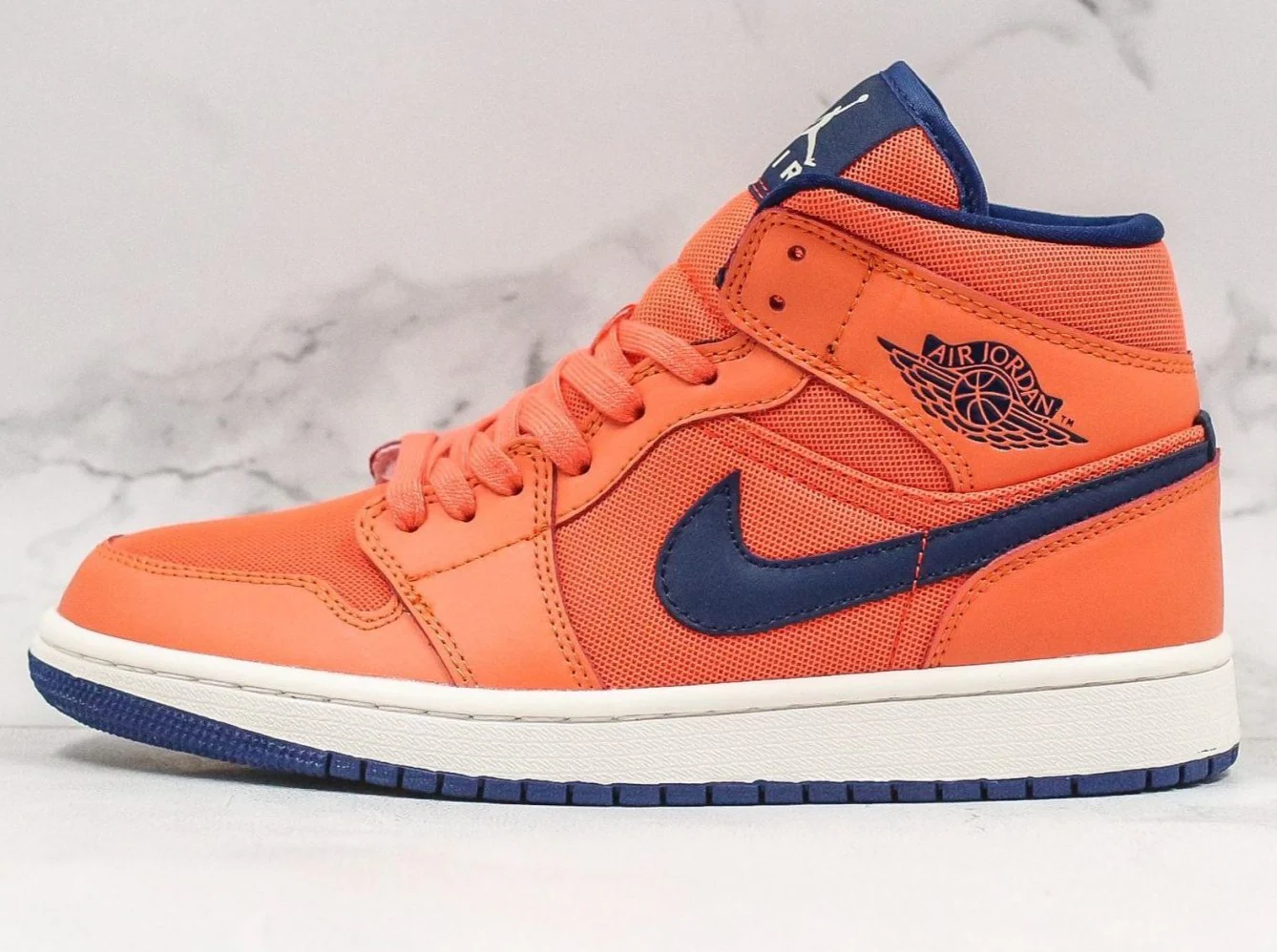 Réplica AIR JORDAN 1 mid Sneaker