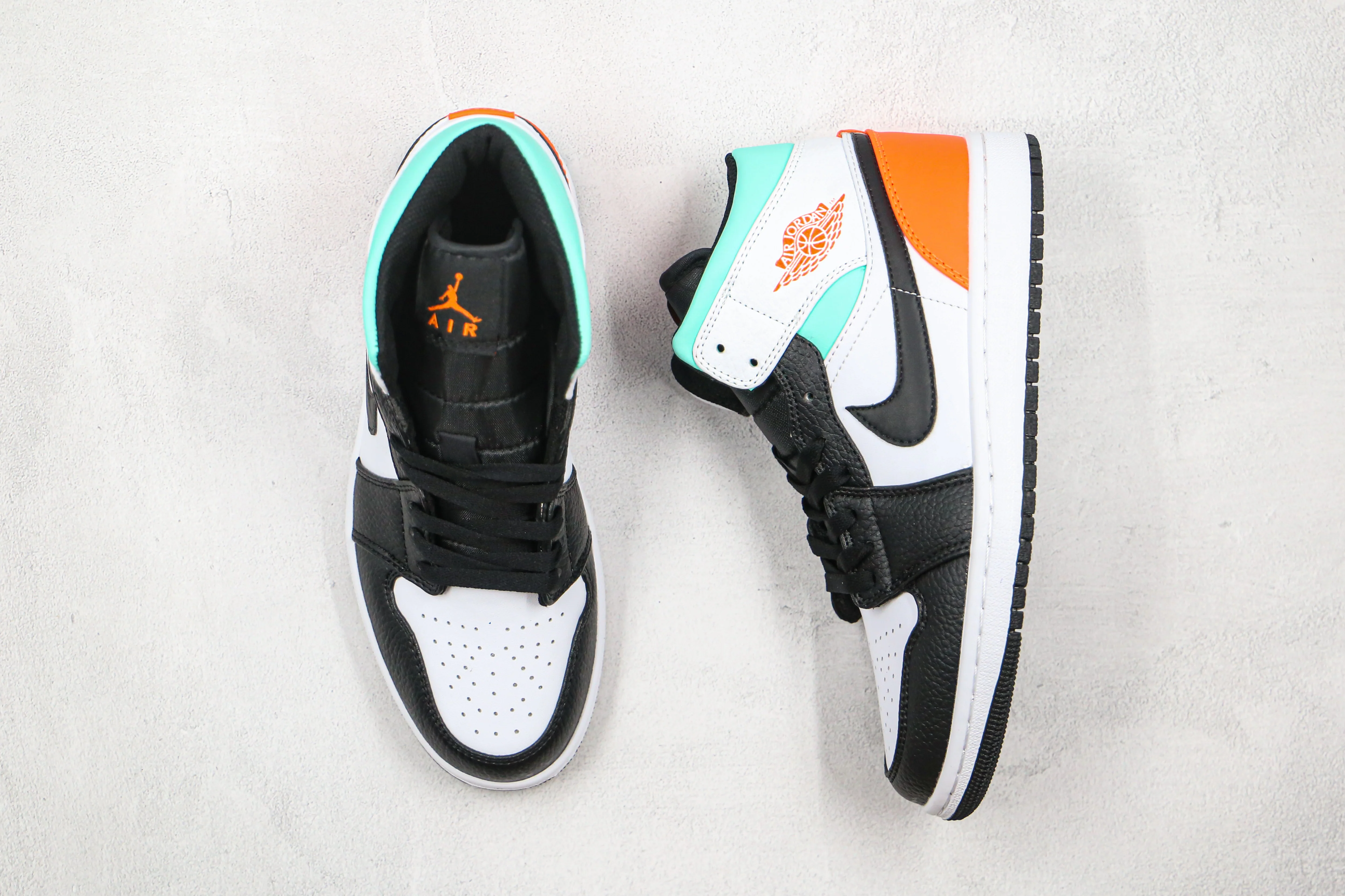 Réplica AIR JORDAN 1 Mid Sneaker
