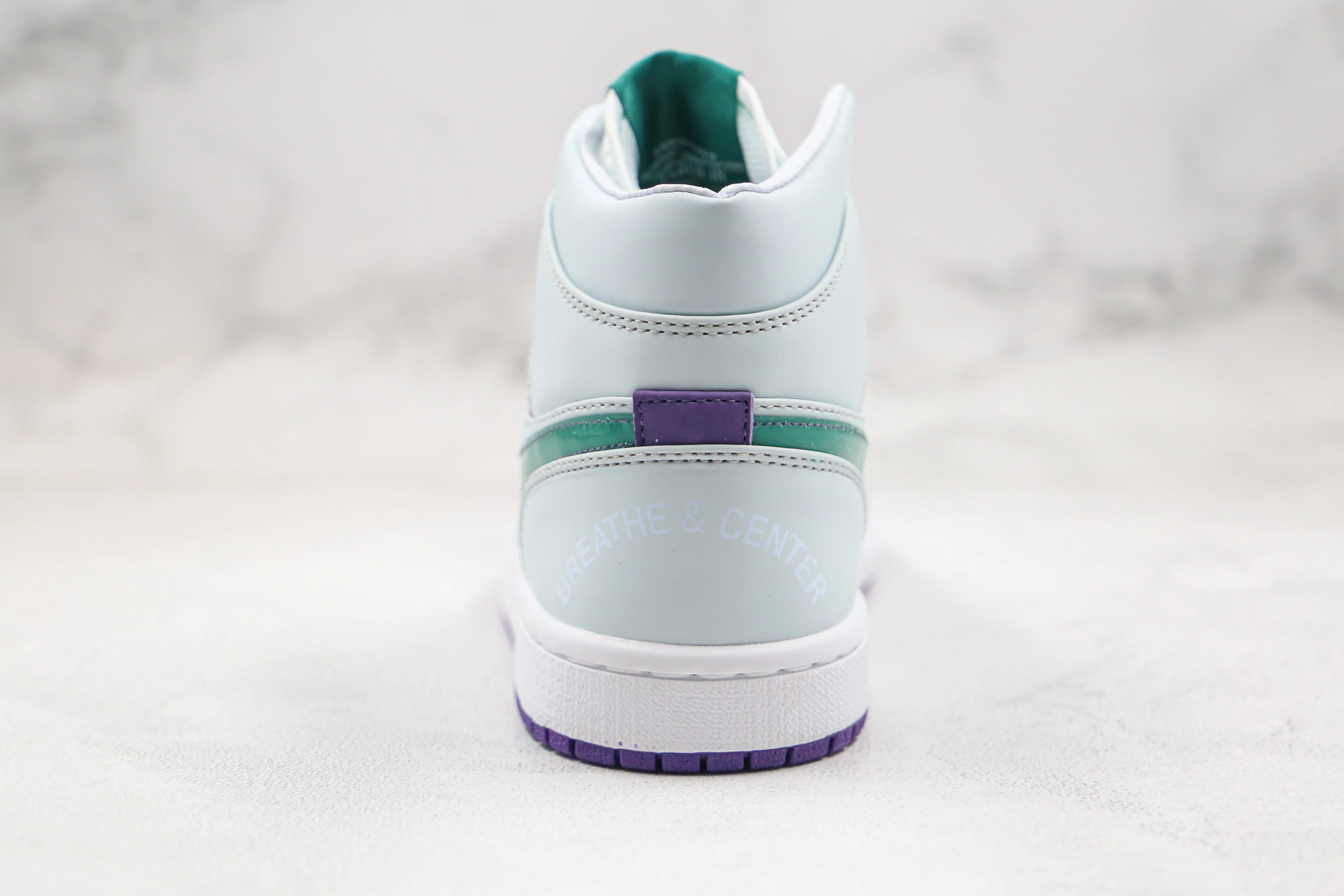 Réplica AIR JORDAN 1 Mid Sneaker