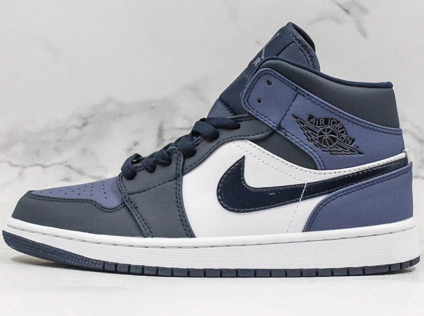 Réplica AIR JORDAN 1 Mid Sneaker