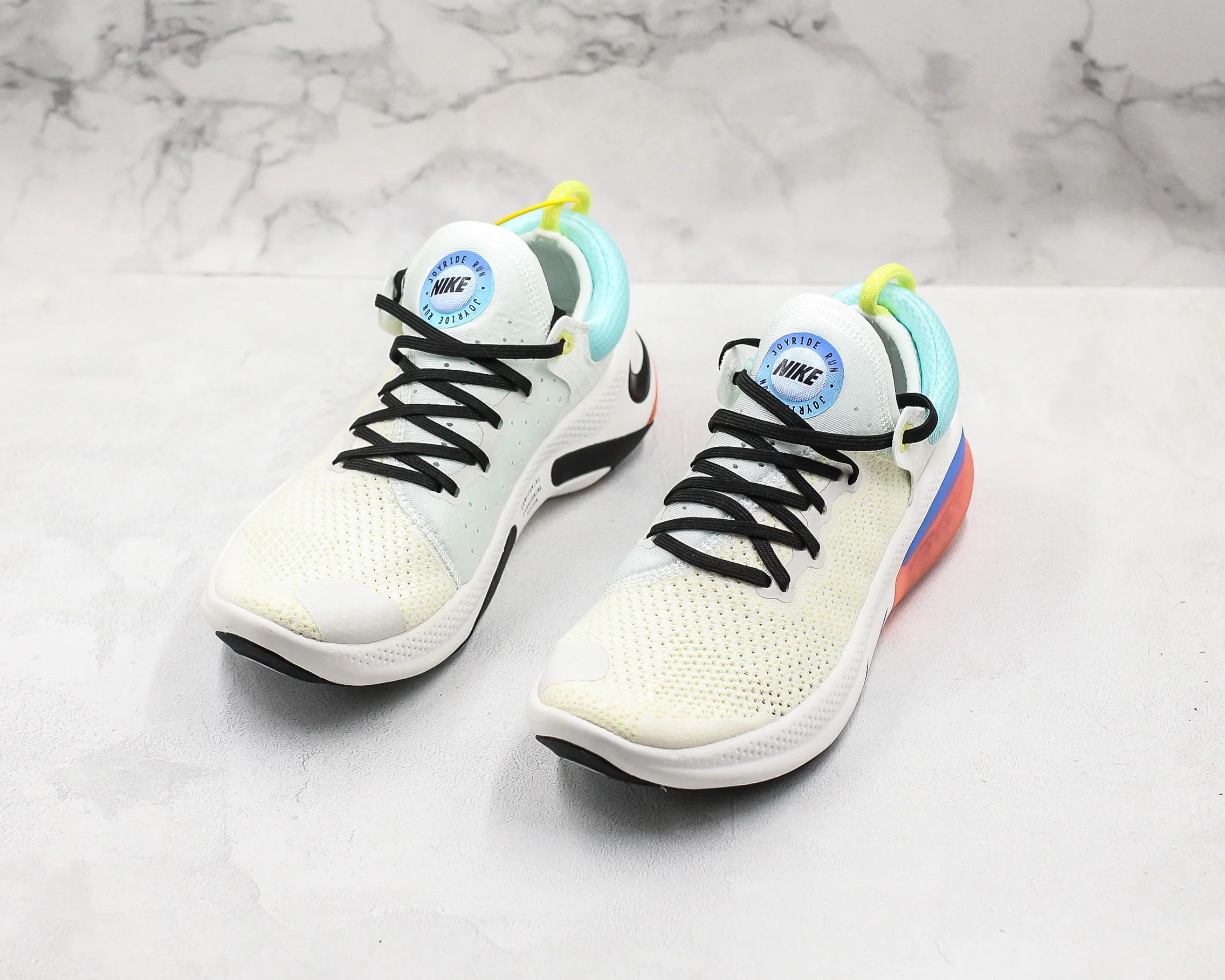 Réplica JOYRIDE RUN FLYKNIT - VANILLA Nike Sneaker