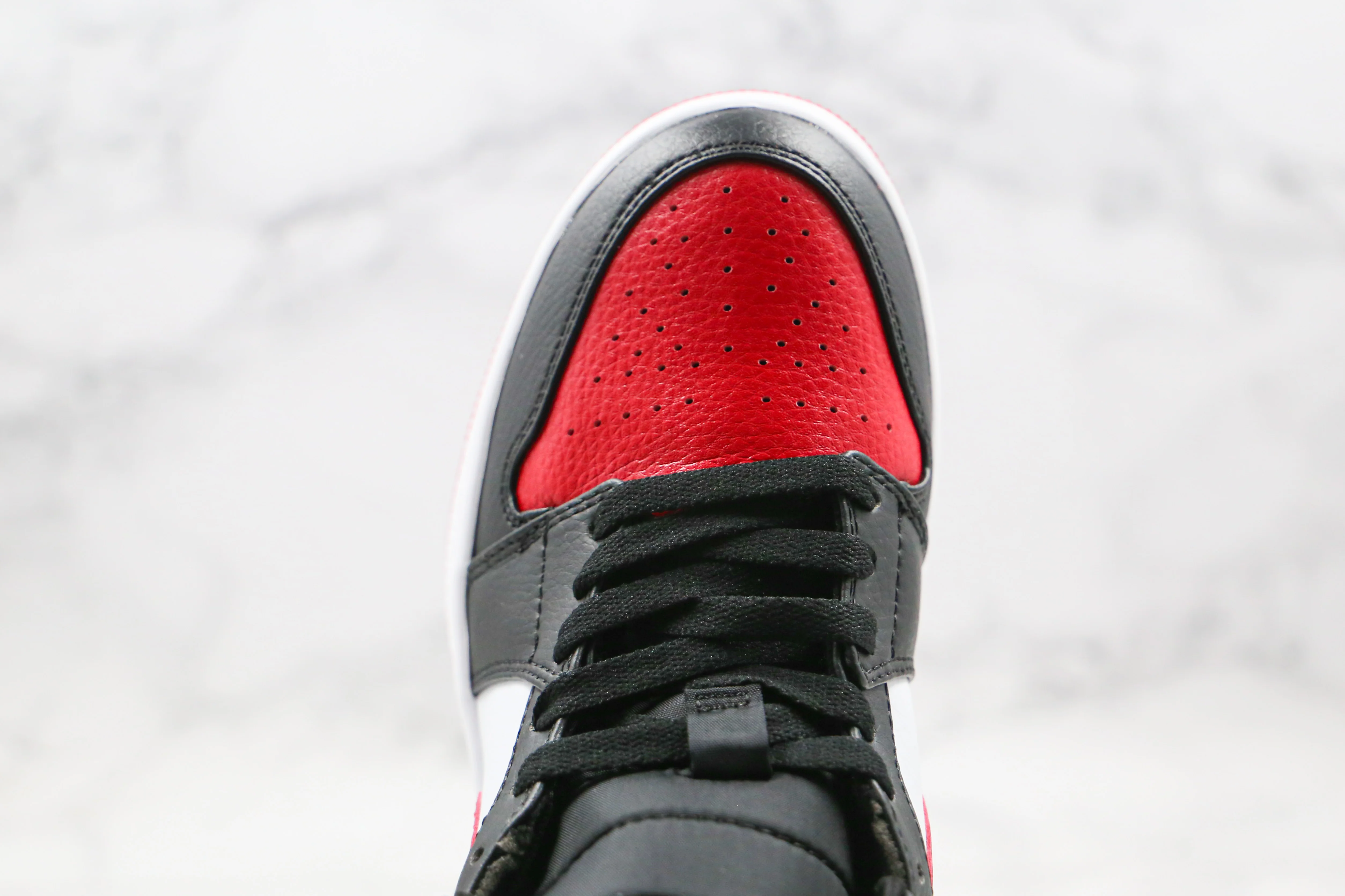 Réplica AIR JORDAN 1 Mid Sneaker
